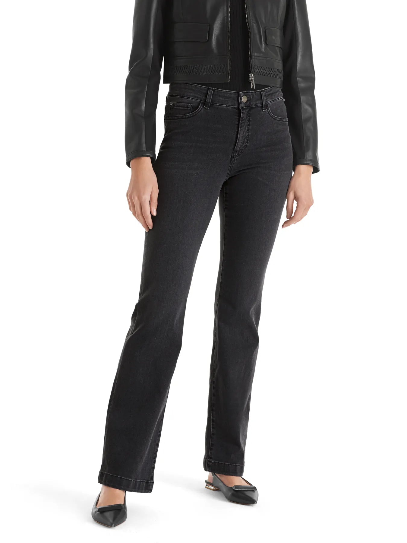 MARC CAIN
+P 82.06 D14 Rethink Together
Damen Jeans FARO Anthrazit