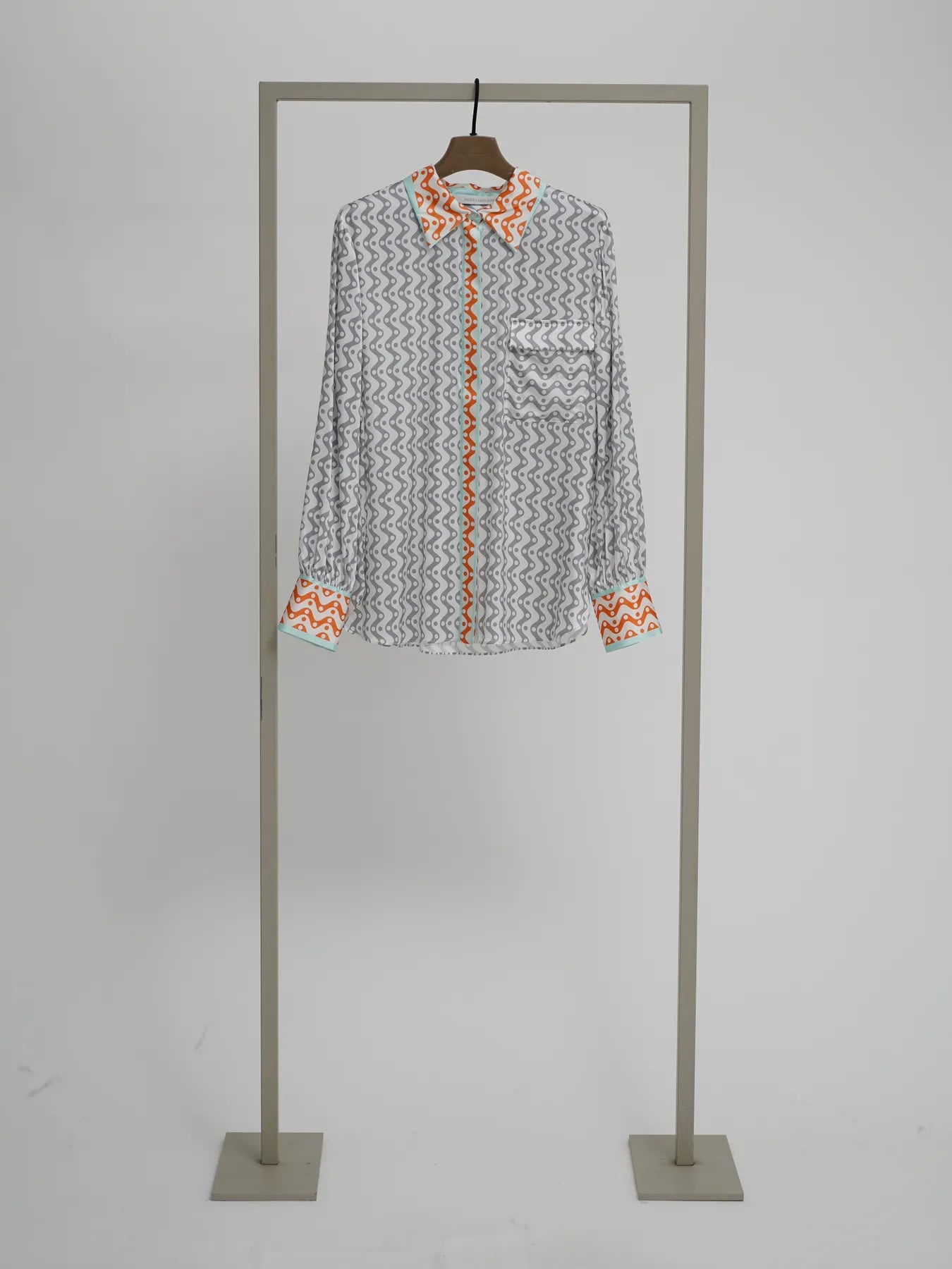 HERZENSANGELEGENHEIT 25242-6170 DAMEN SEIDENBLUSE STRETCH ASH ORANGE GLOW GRAU