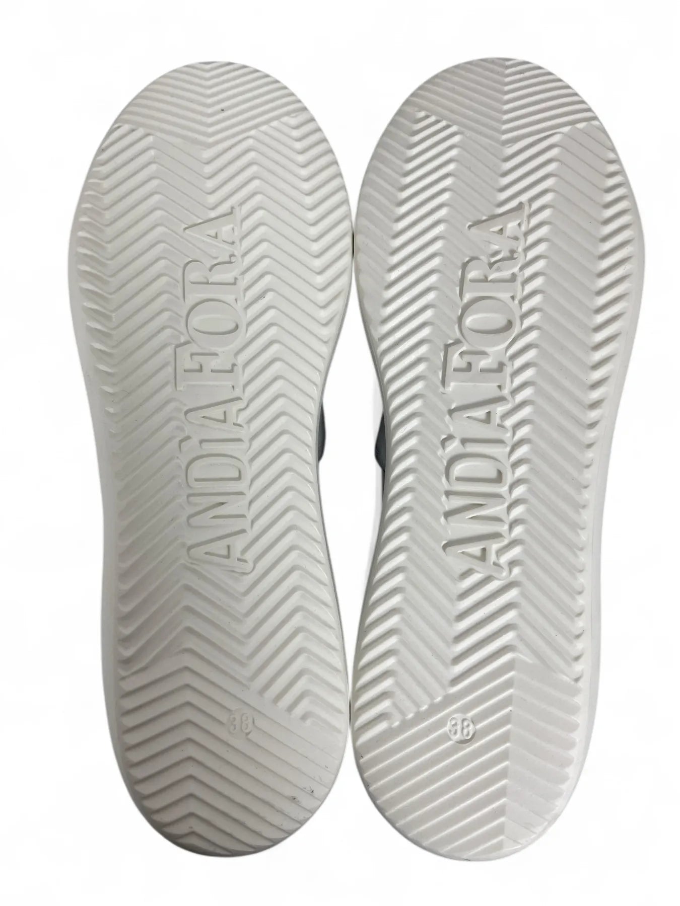 ANDIA FORA DOVER - NINA UNI BRUSHED DAMEN SNEAKER SILBER.