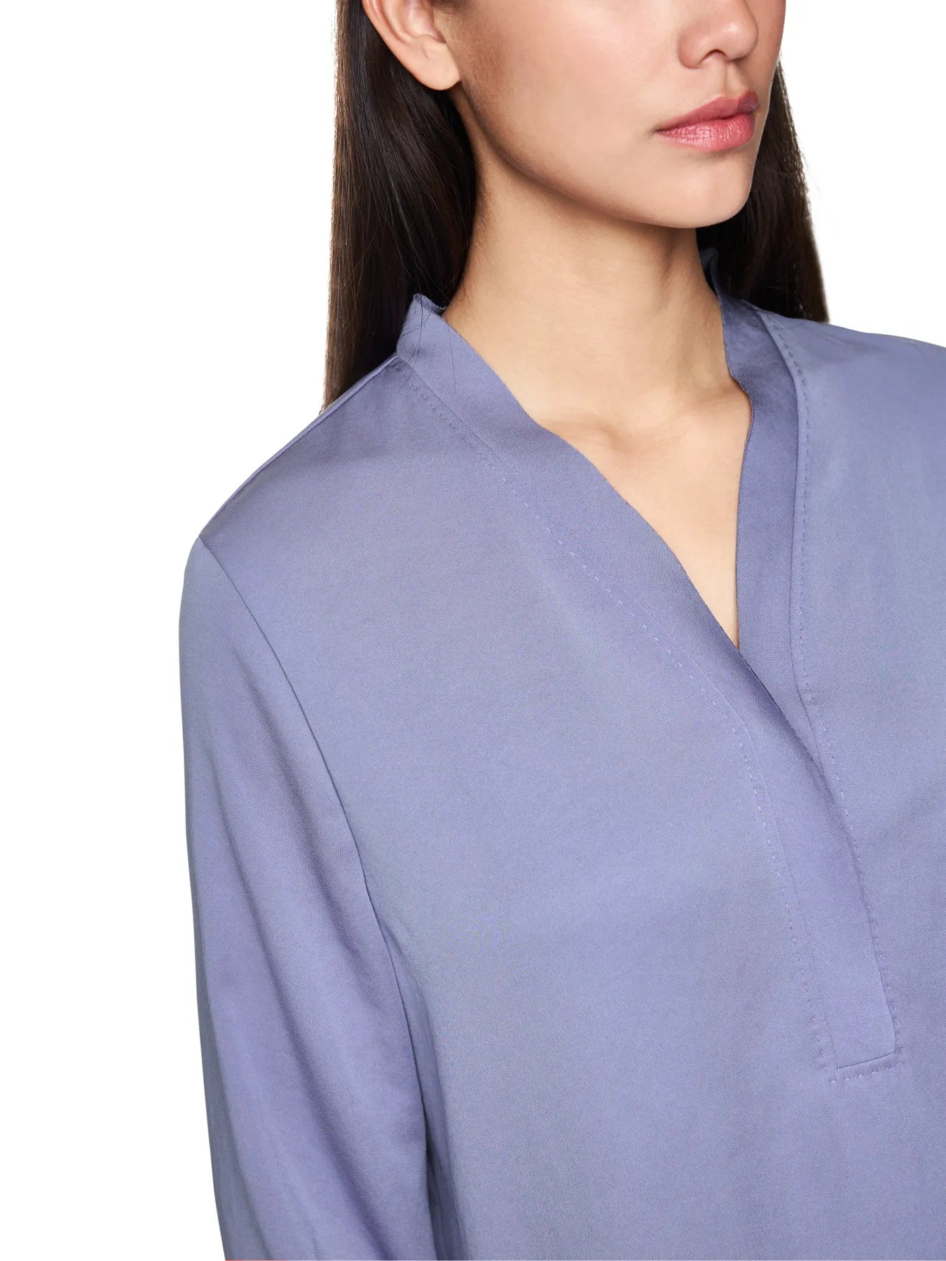 MARC CAIN
ZA 51.03 W39 V-Neck-Bluse Rethink Together