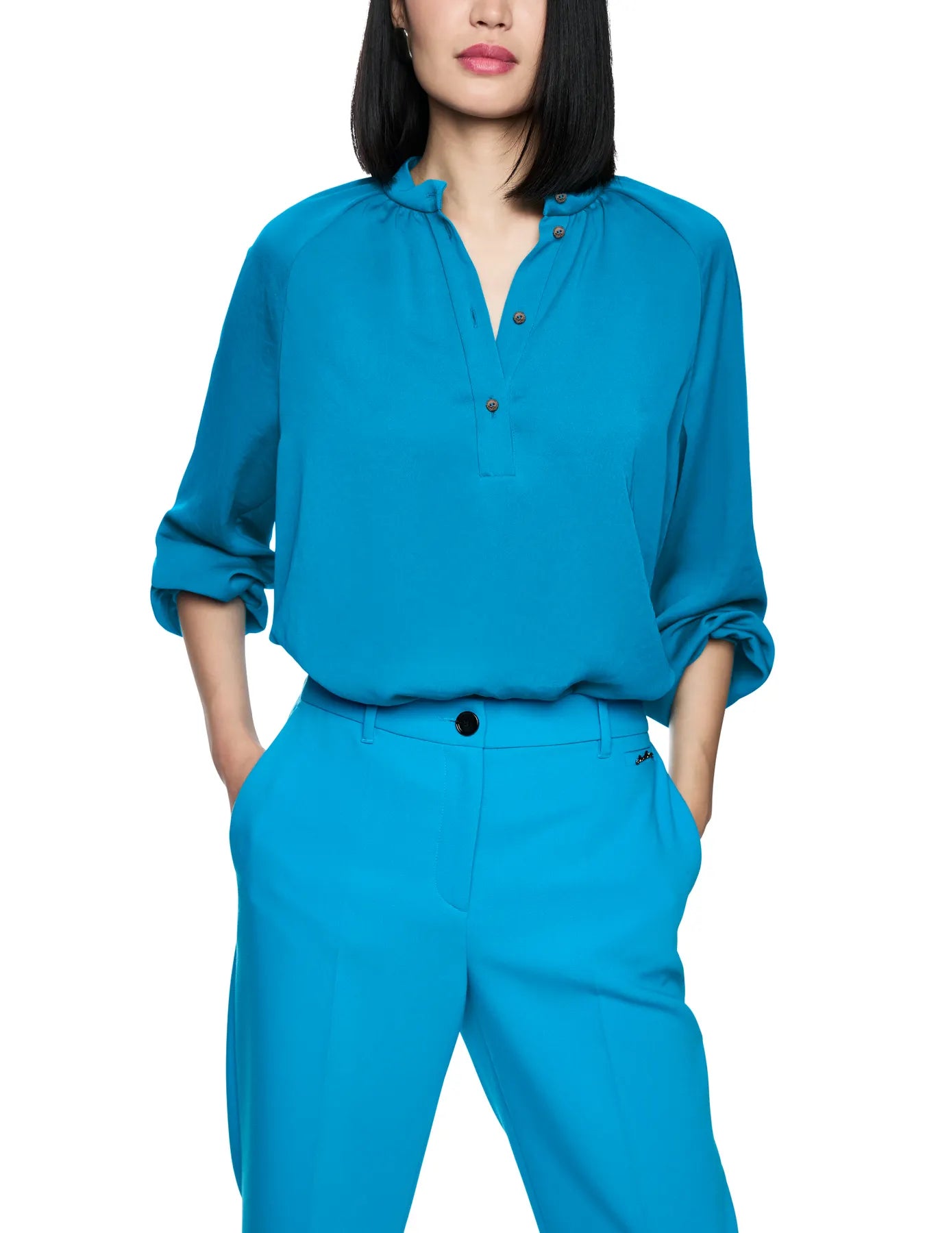 MARC CAIN
ZC 51.27 W39 Bluse mit Stehkragen Blau