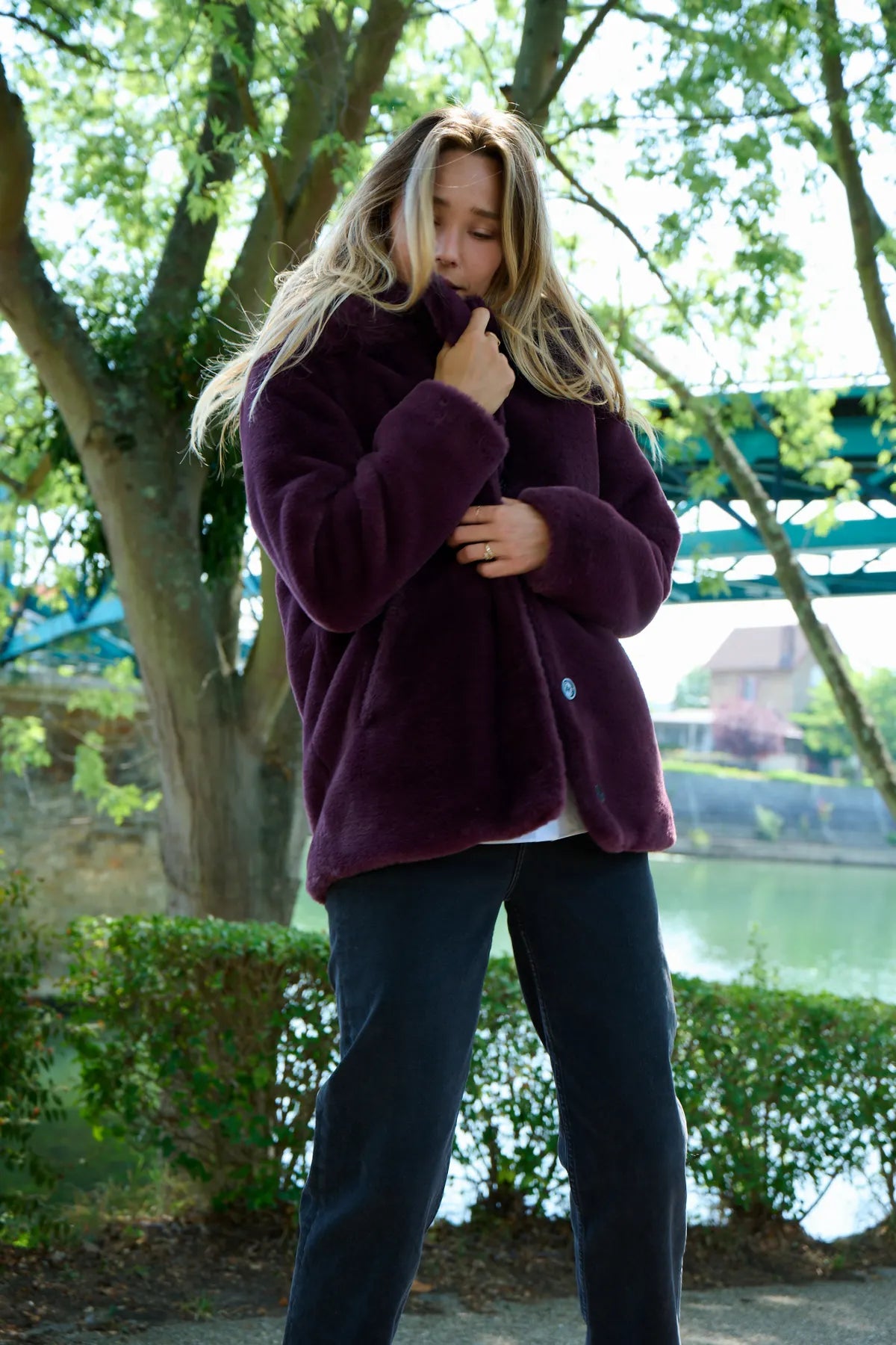 OAKWOOD 65099 KANDA Kunstfell Jacke Bordeauxrot