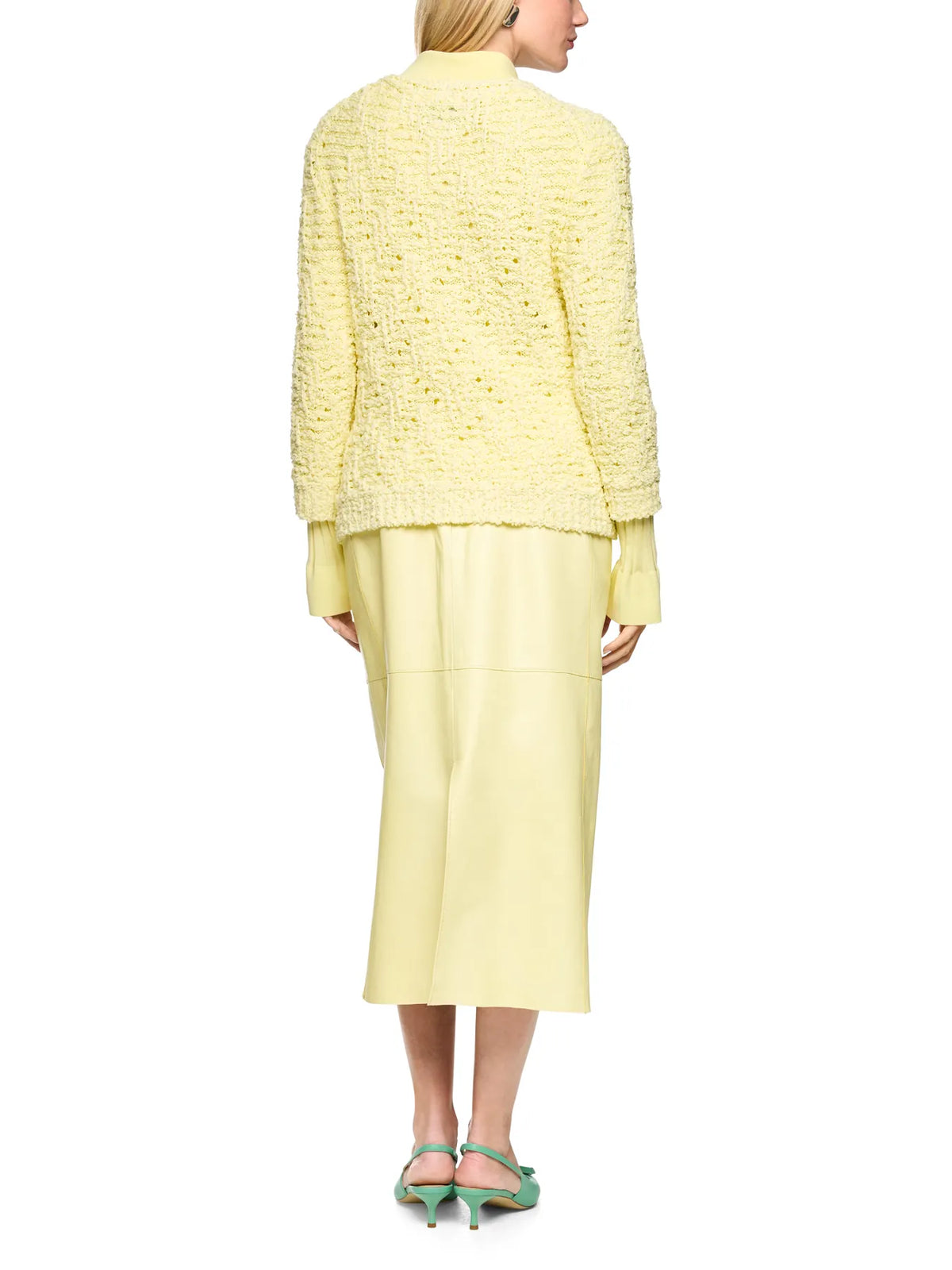 MARC CAIN
AC 41.21 M21 Chunky Knit Pullover Knitted in Germany deep limonella