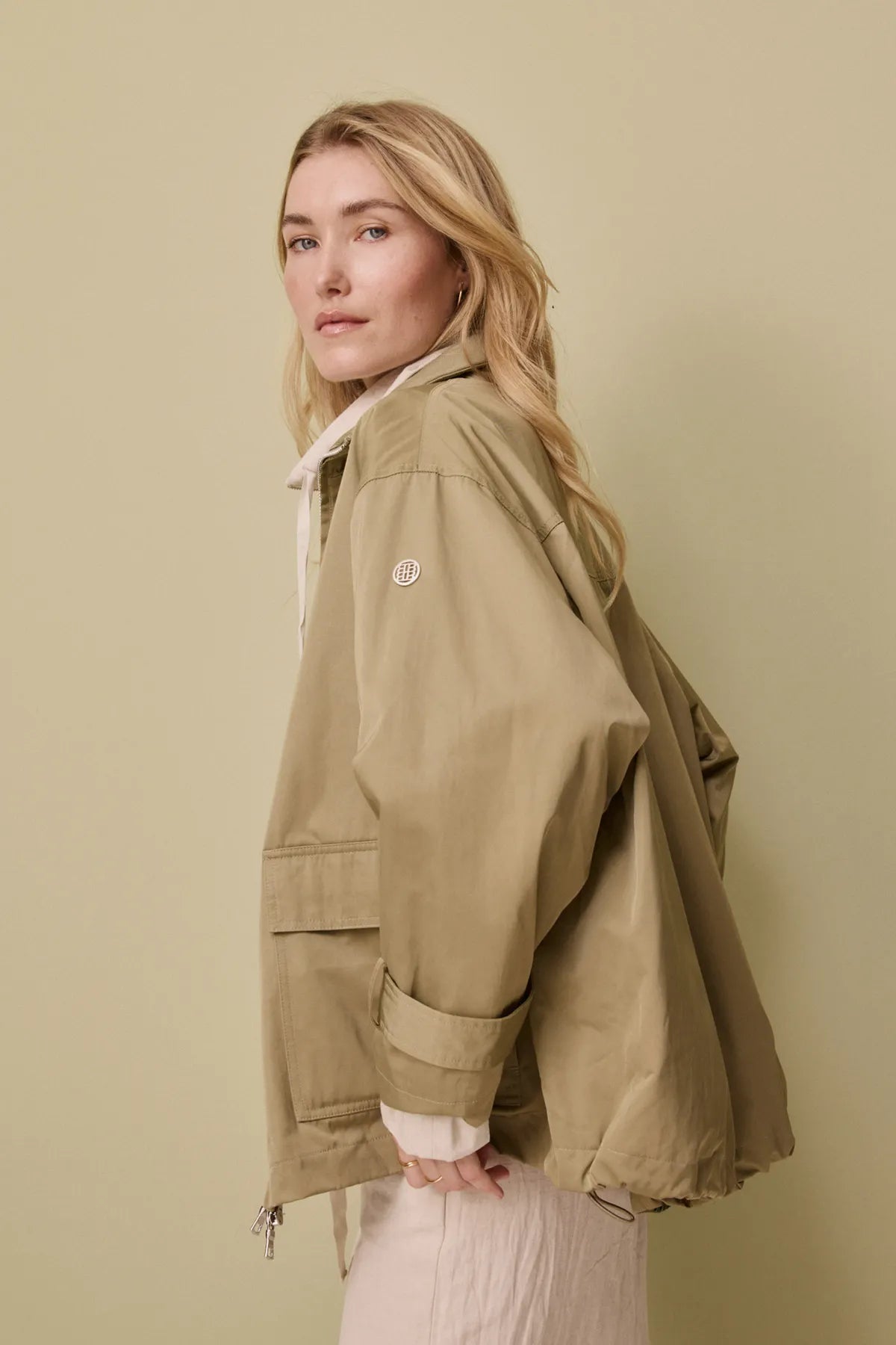 BLONDE BRITT JACKE NIGHT KHAKI