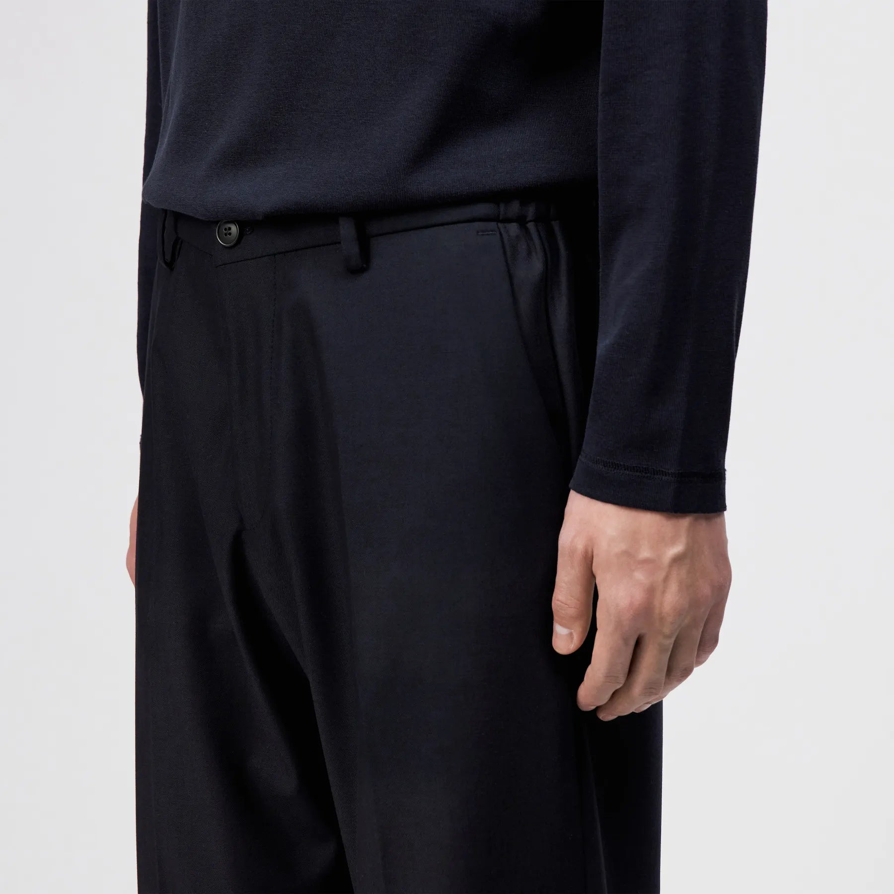DRYKORN 120309 AJEND_RGLR_SK HERREN HOSE 888 3000