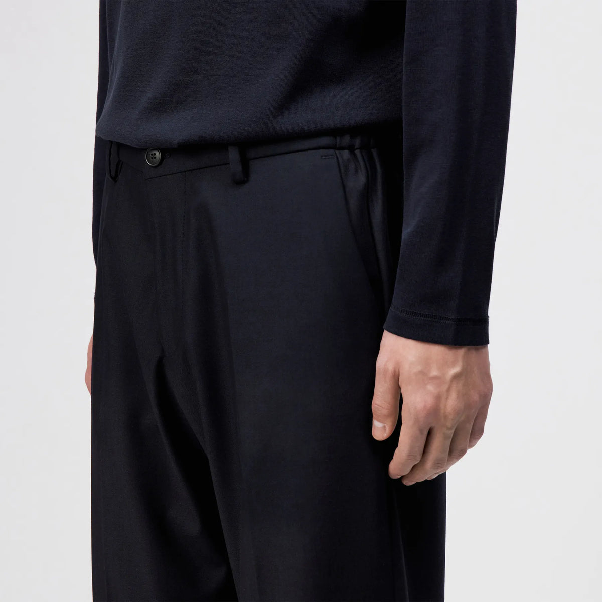 DRYKORN 120309 AJEND_RGLR_SK HERREN HOSE 888 3000