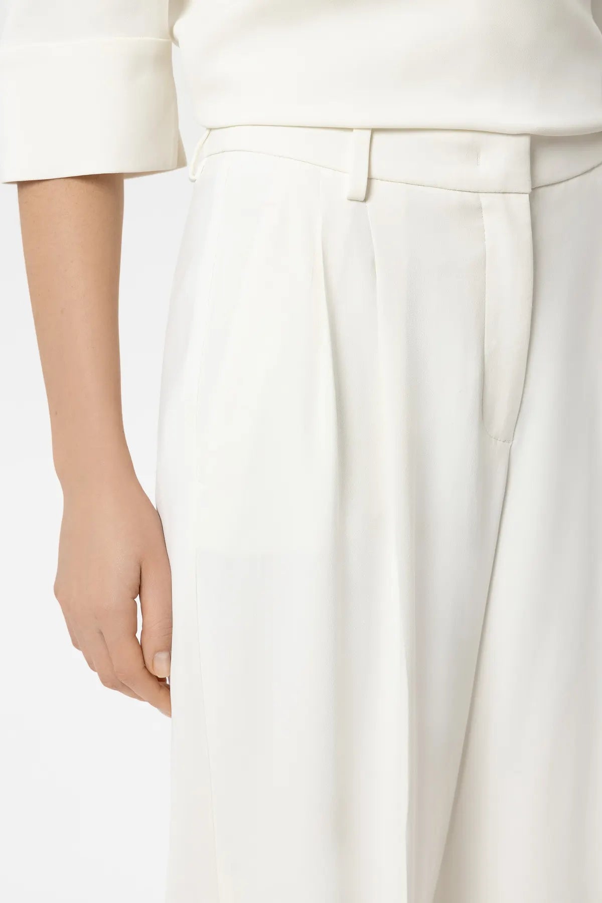 LUISA CERANO 638881/3803-0 Tapered-Pants mit Bundfalten off white
