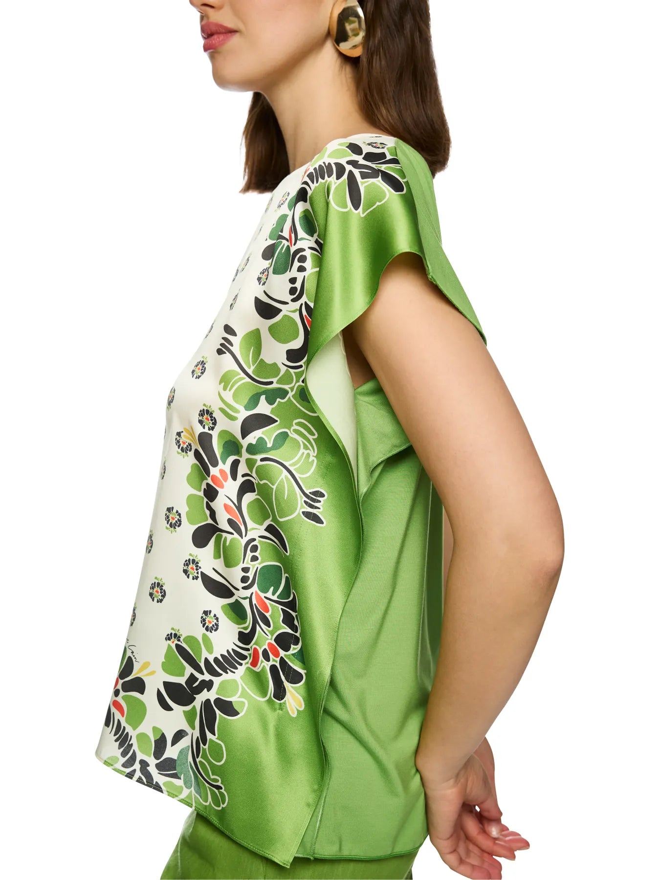 MARC CAIN
AC 55.24 J56 Blusenshirt mit Hibiskus-Print bright ecru