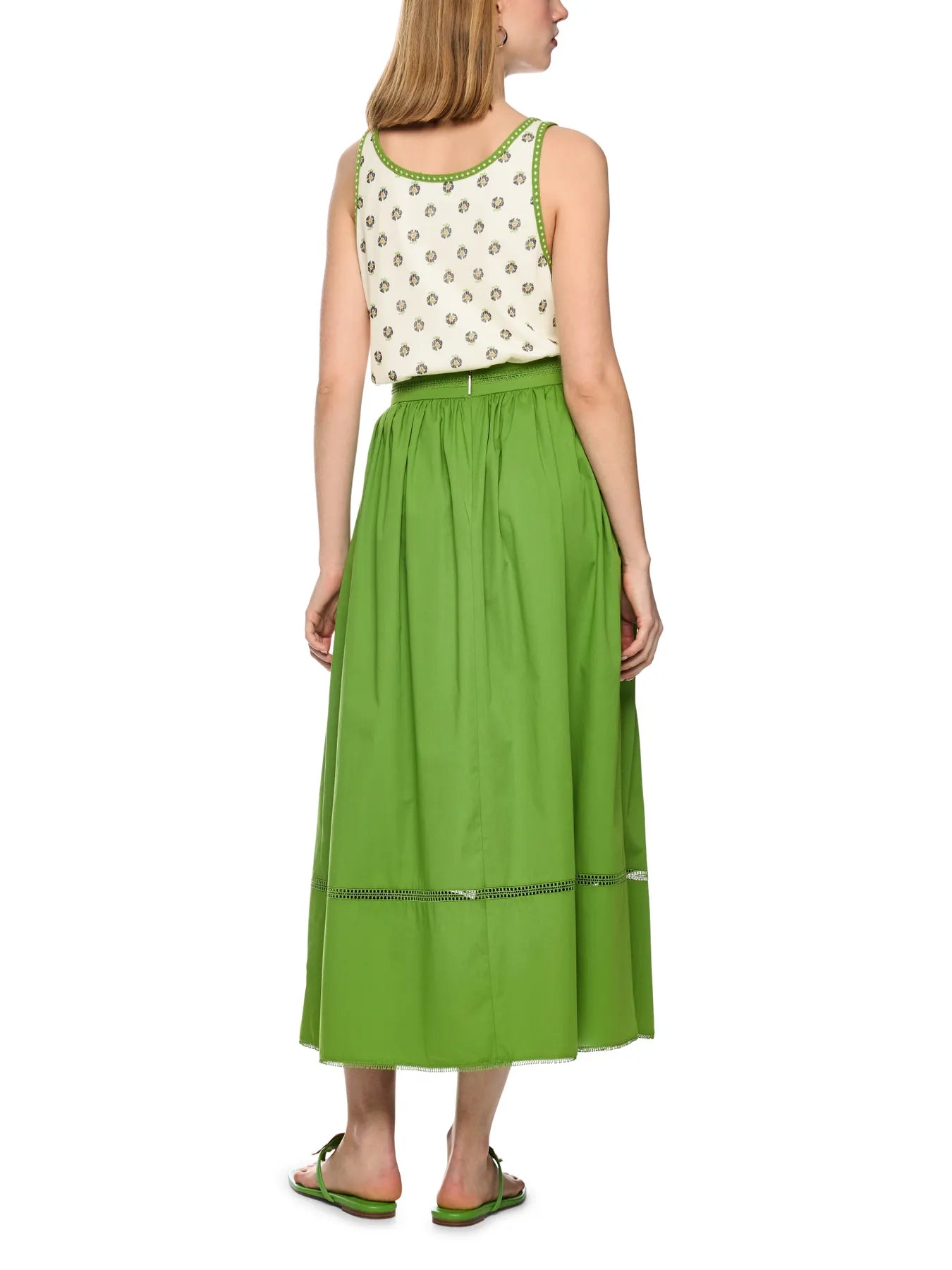 MARC CAIN
AC 61.26 M31 Bedrucktes Top Knitted in Germany bright ecru