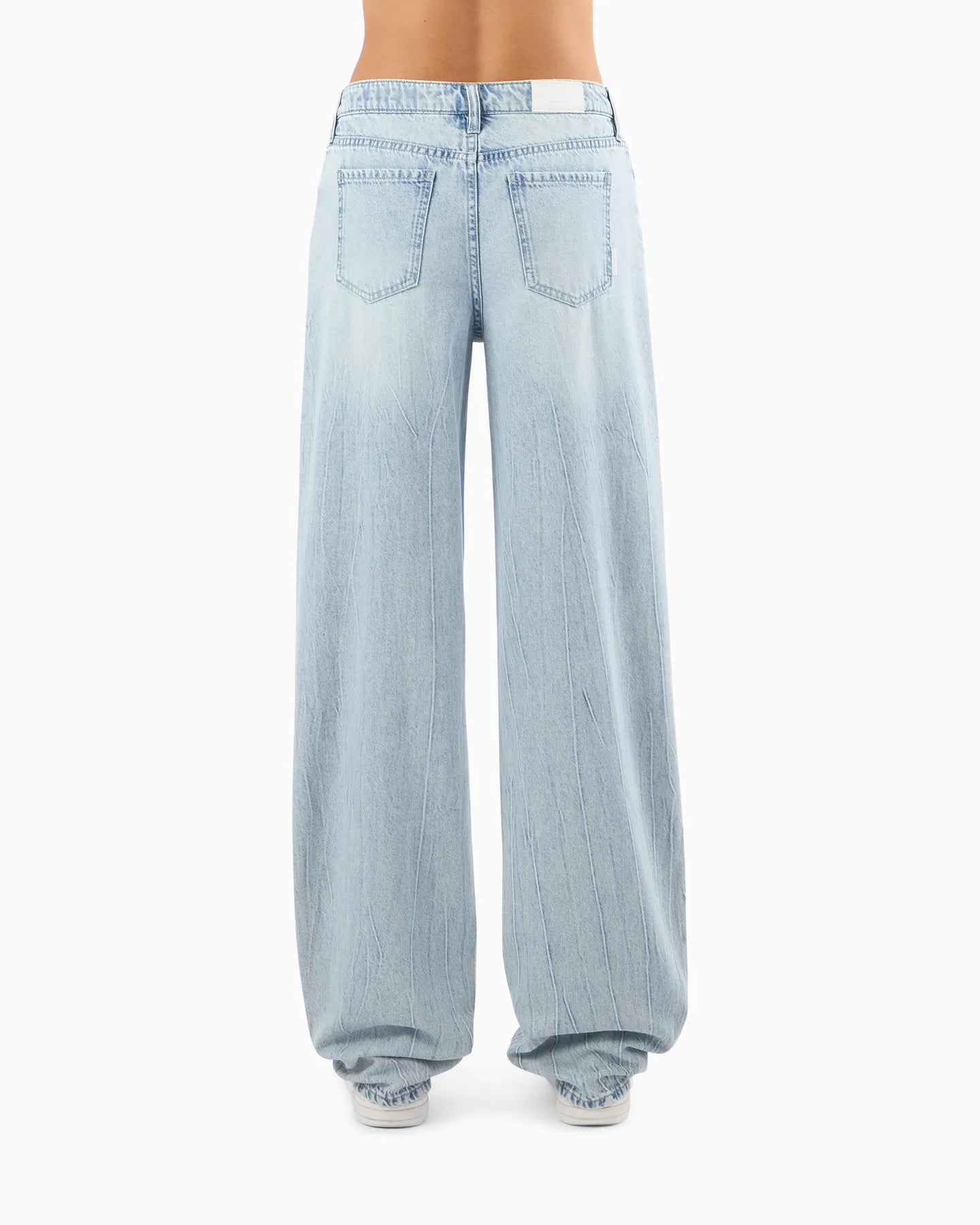 ARMANI XW000056 AF21349 WEITE JEANS HELLBLAU