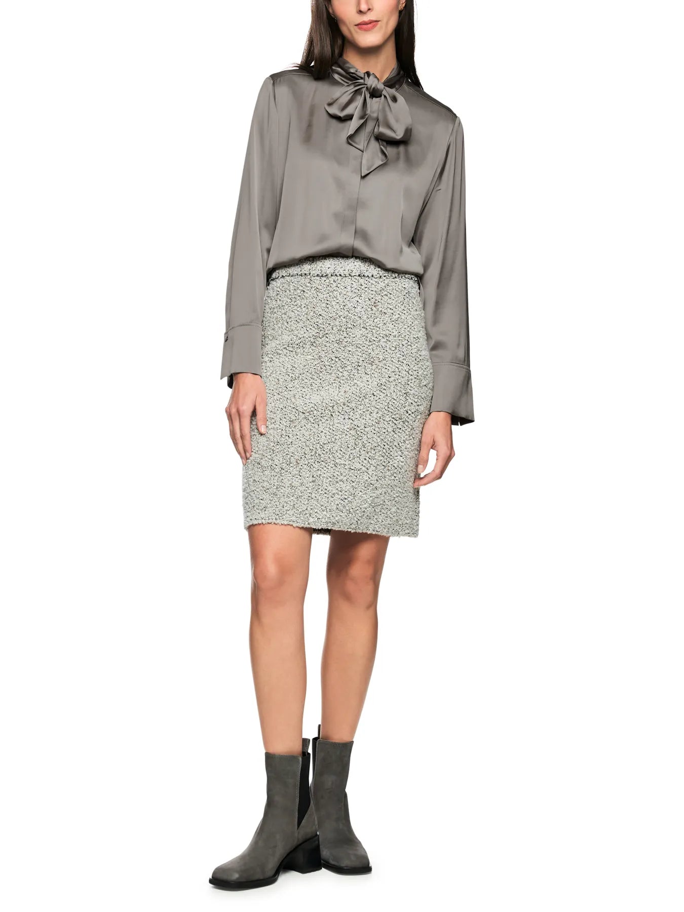 MARC CAIN
ZC 51.20 W25 Bluse mit Schluppe Grau