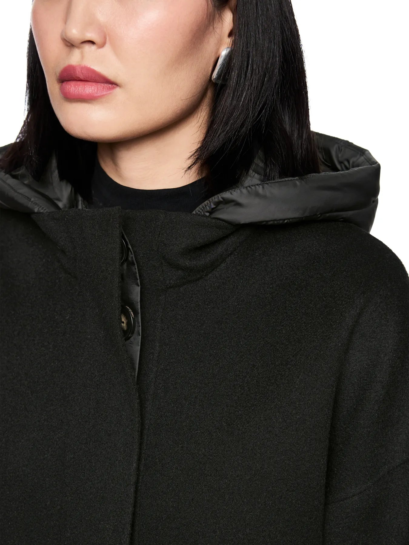 MARC CAIN
AC 12.02 W33 Wolljacke mit Kapuze Black