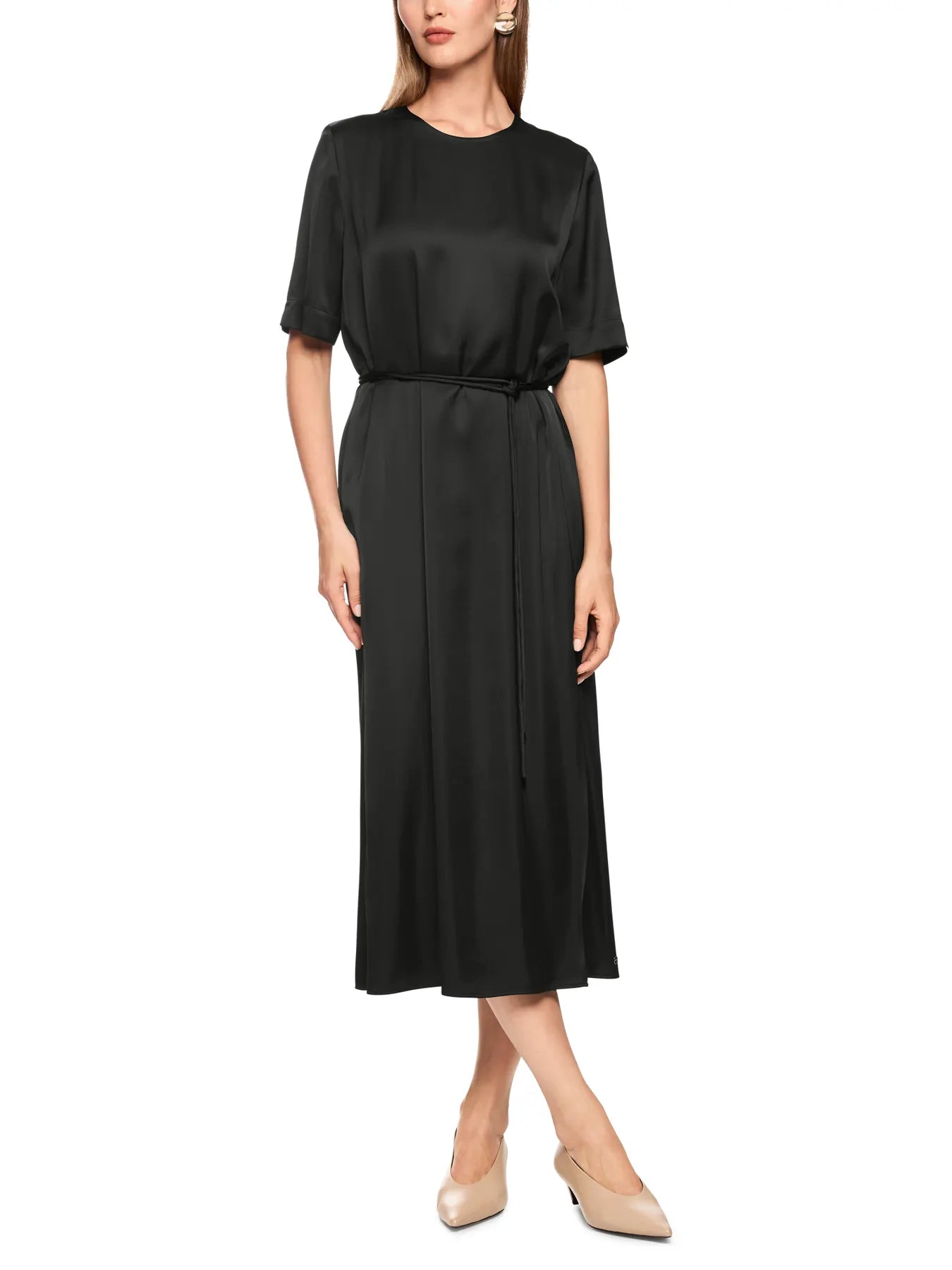 MARC CAIN
AC 21.04 W25 Midikleid aus Satin Schwarz