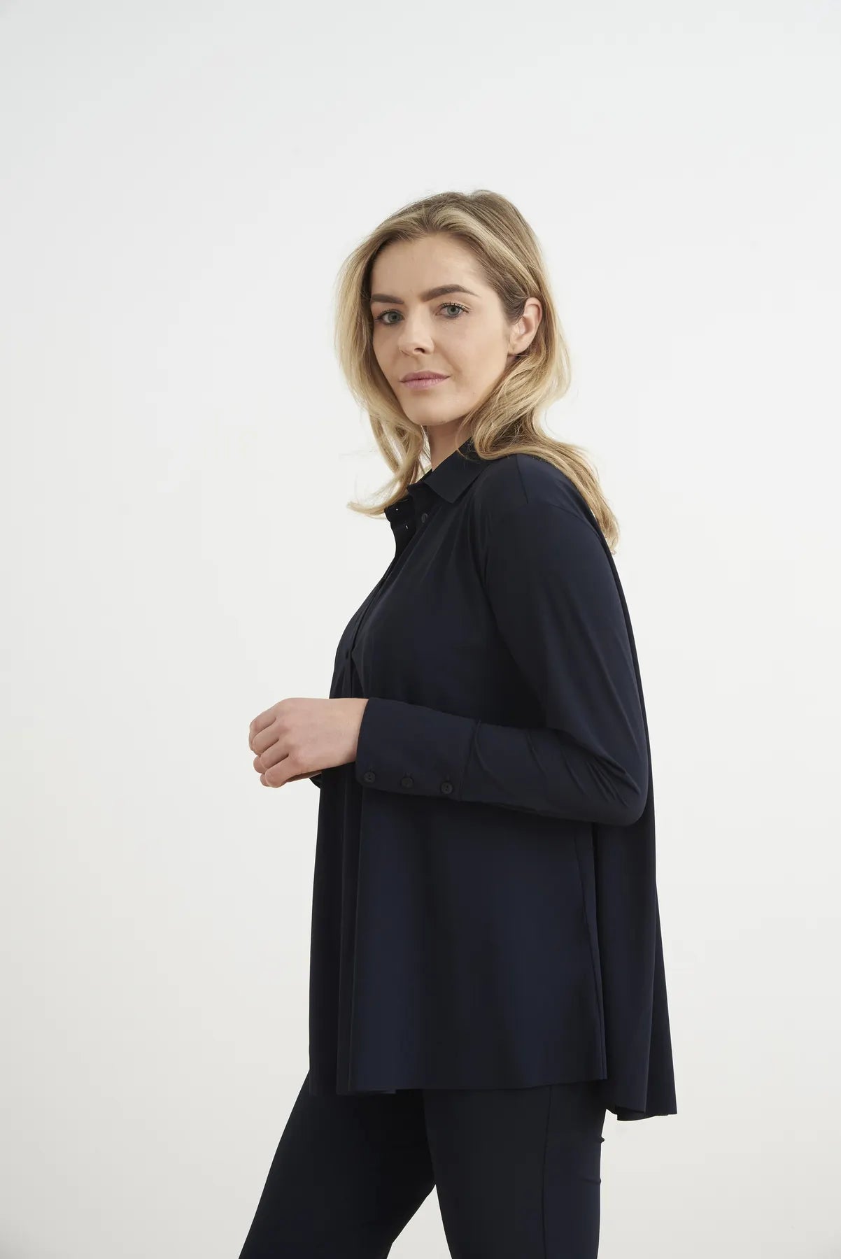 JAPAN TKY MILLY HEMDBLUSE TECHNOJERSEY STRETCH 342 BLACK-BLUE