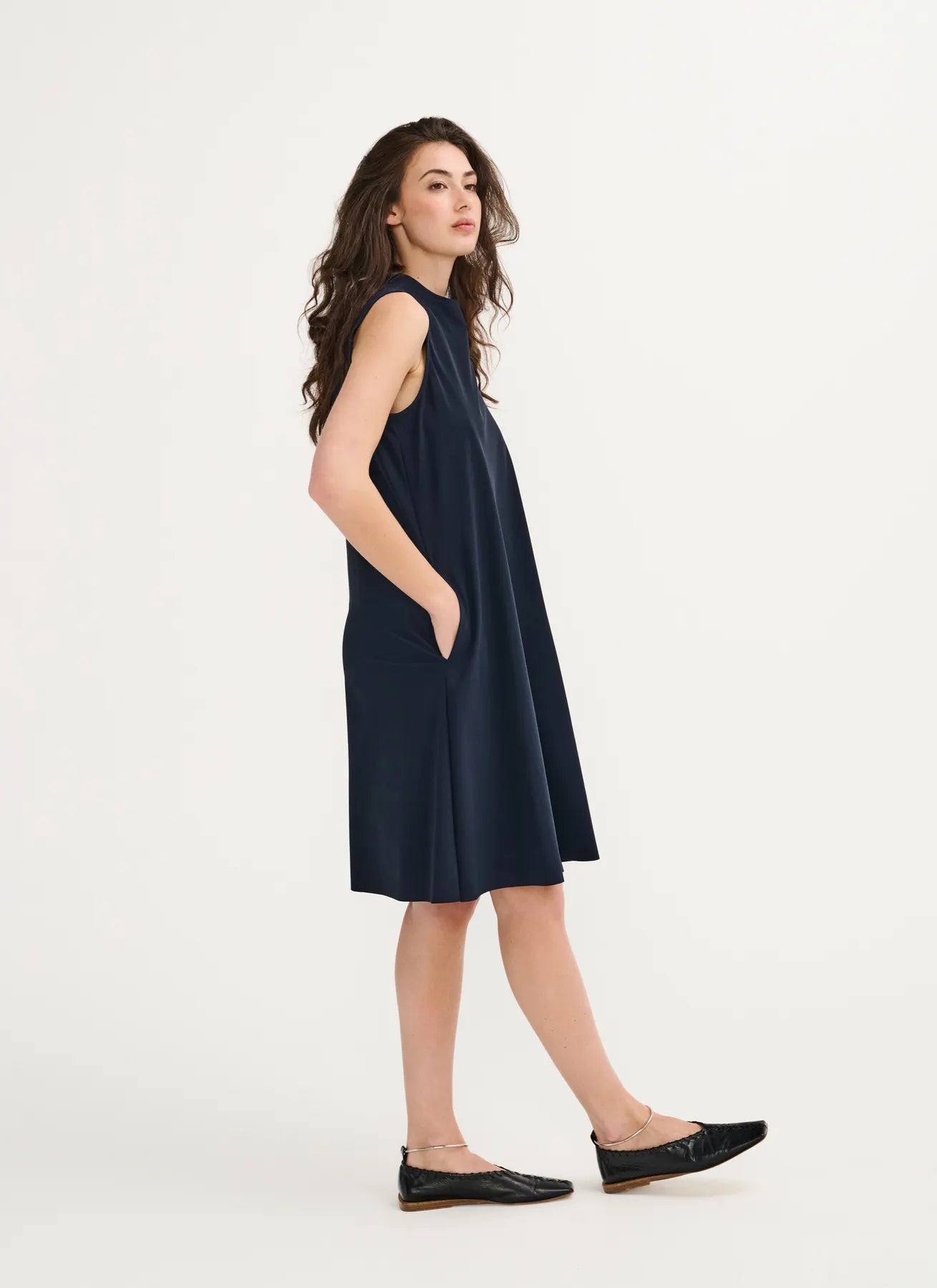 JAPAN TKY AMYA Damen Kleid mit hohem Stretchkomfort 990 DEEP BLACK