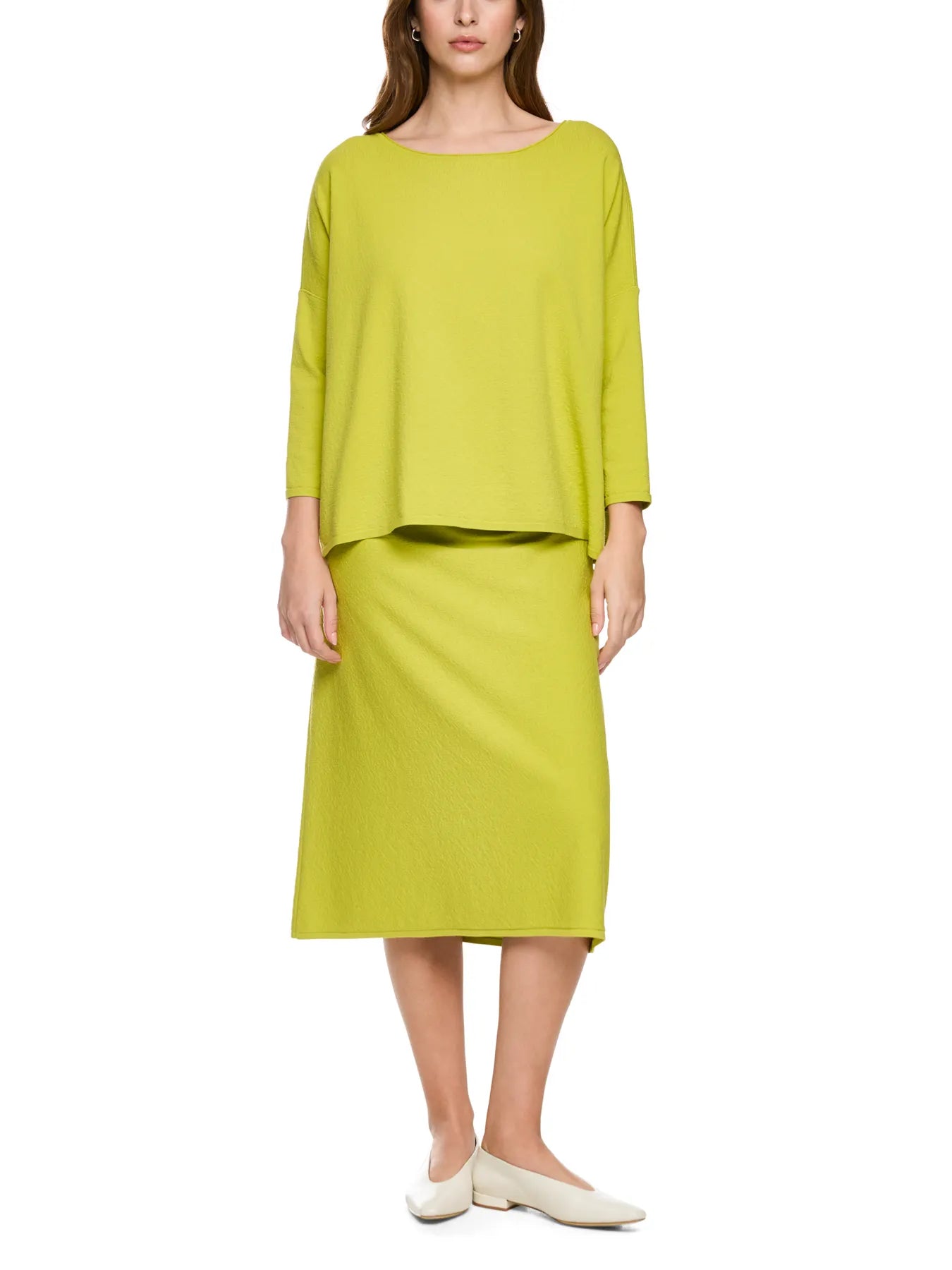 MARC CAIN BC 41.16 M13 Pullover Knitted in Germany apple green new