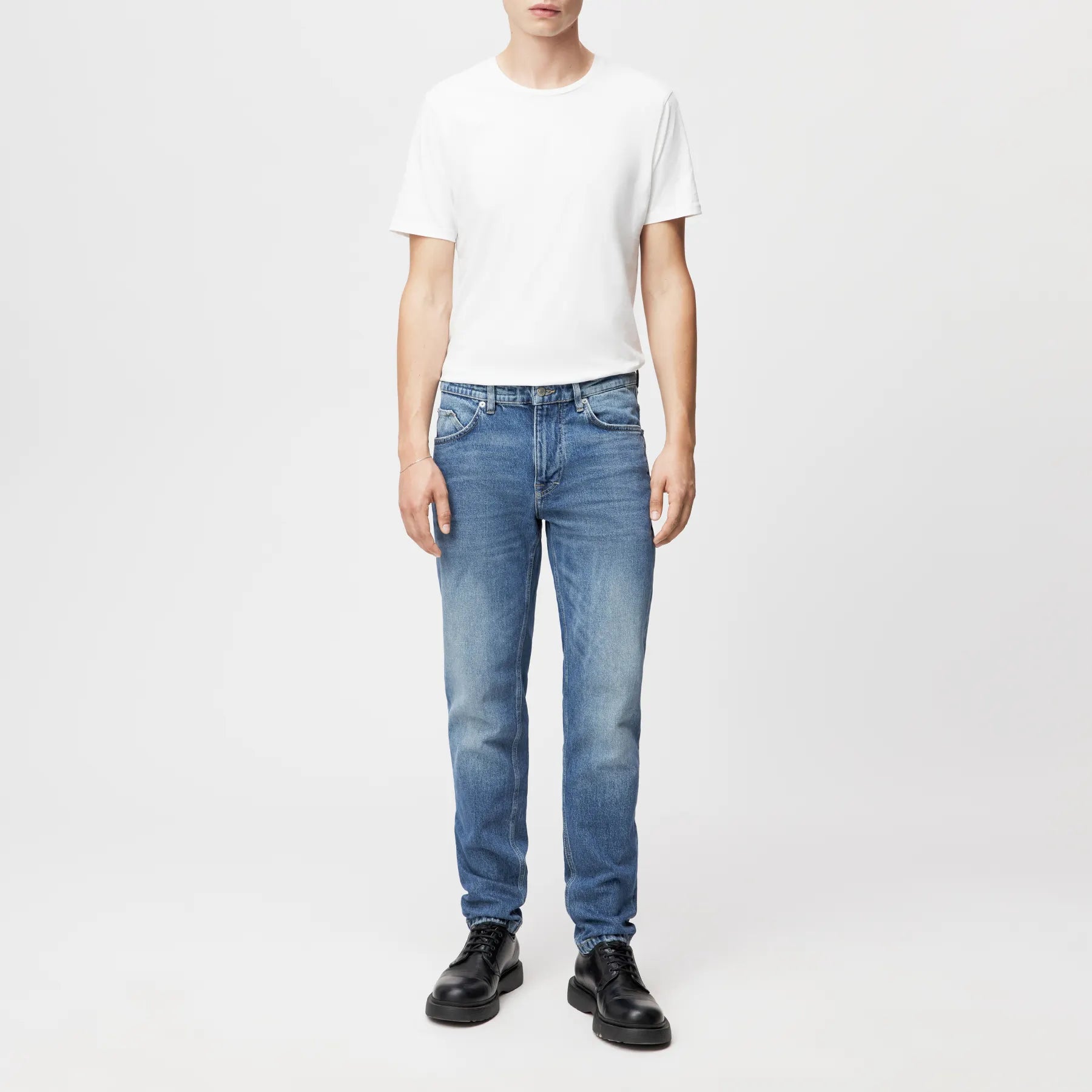 DRYKORN 260248 RICC 10
Herren Hose Blau 3300