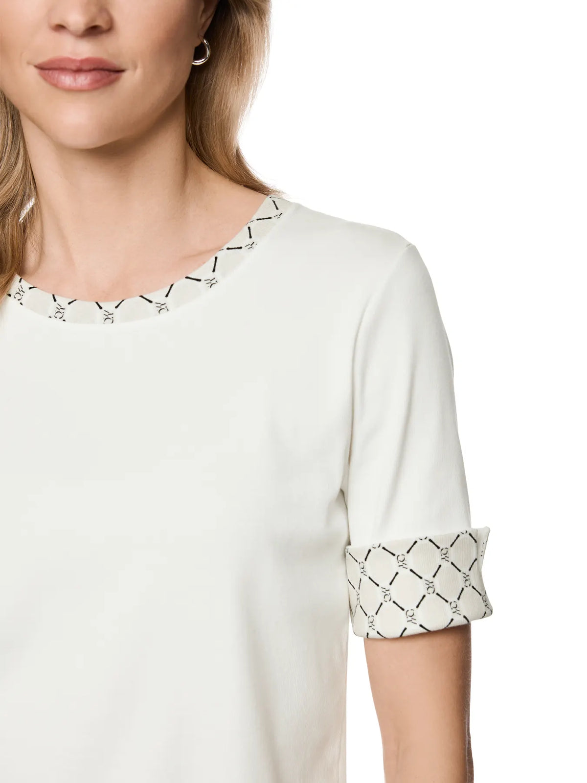 MARC CAIN BS 48.05 J55 Shirt aus Baumwollstretch off-white