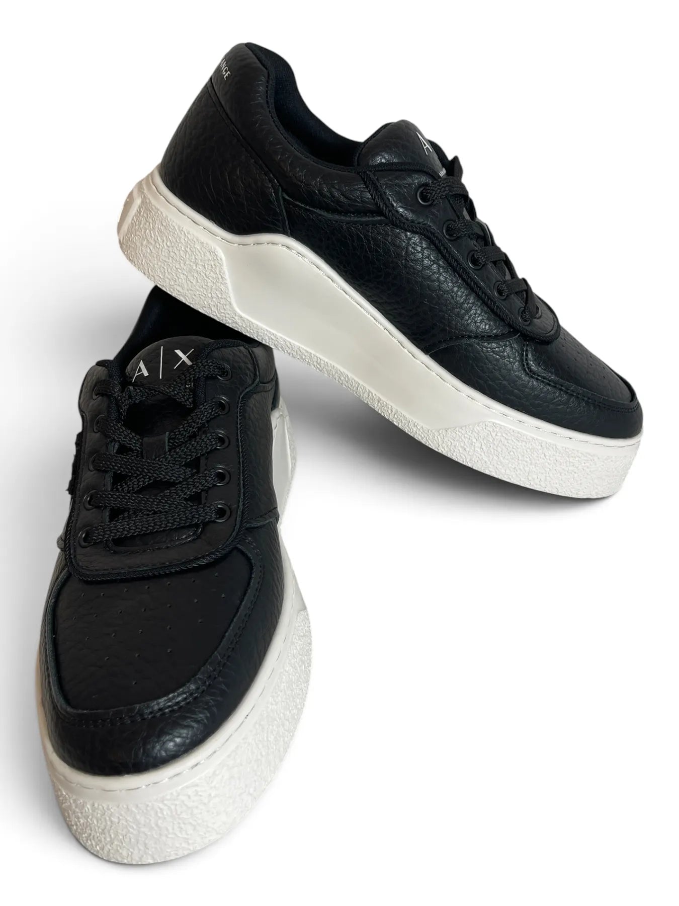 ARMANI XM003614 AF29103 Herren Sneaker Black UC001