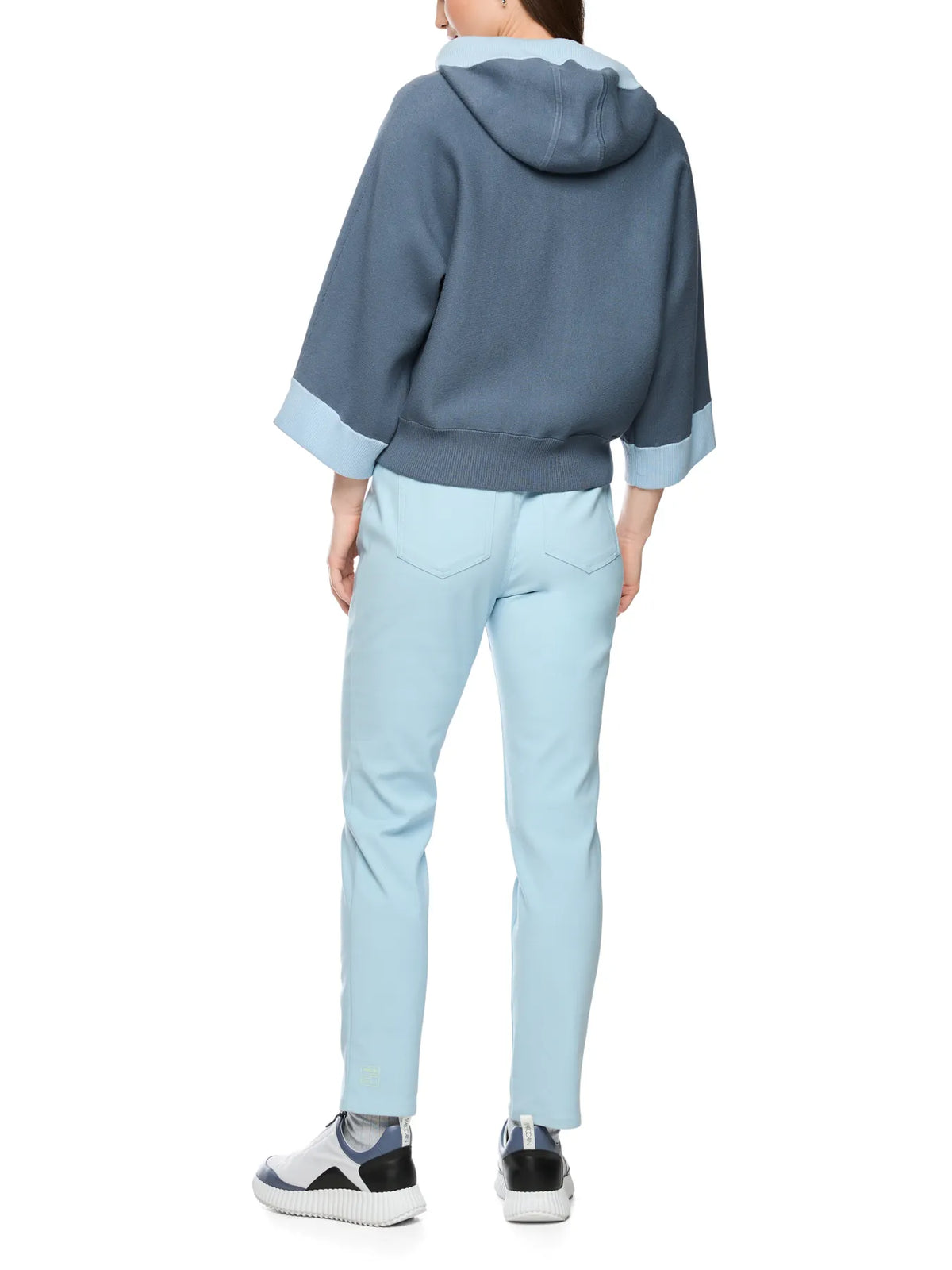 MARC CAIN
BS 39.07 M57 Gestrickter Cardigan Blau grisaille