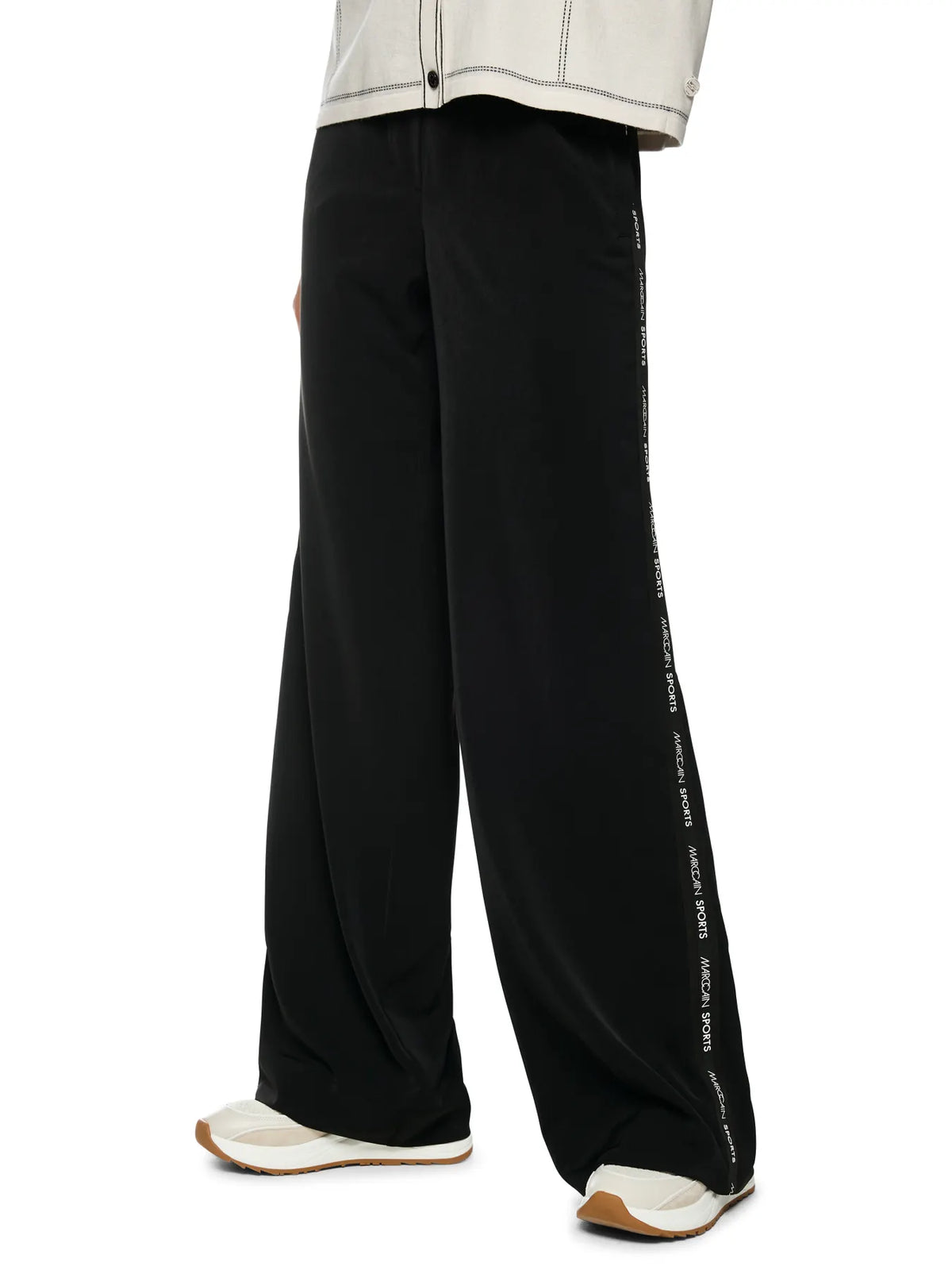 MARC CAIN
BS 81.13 W03 Schlupfhose WELKOM mit Logostreifen black