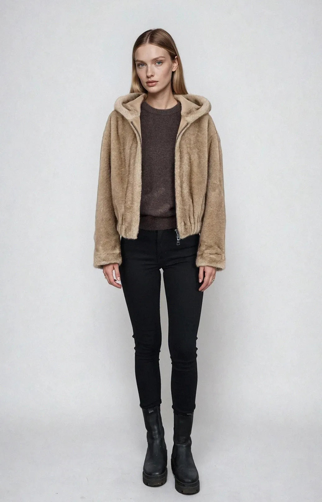 BLONDE LUISA kurze Kunstfell Jacke mit Kapuze Braun 5900