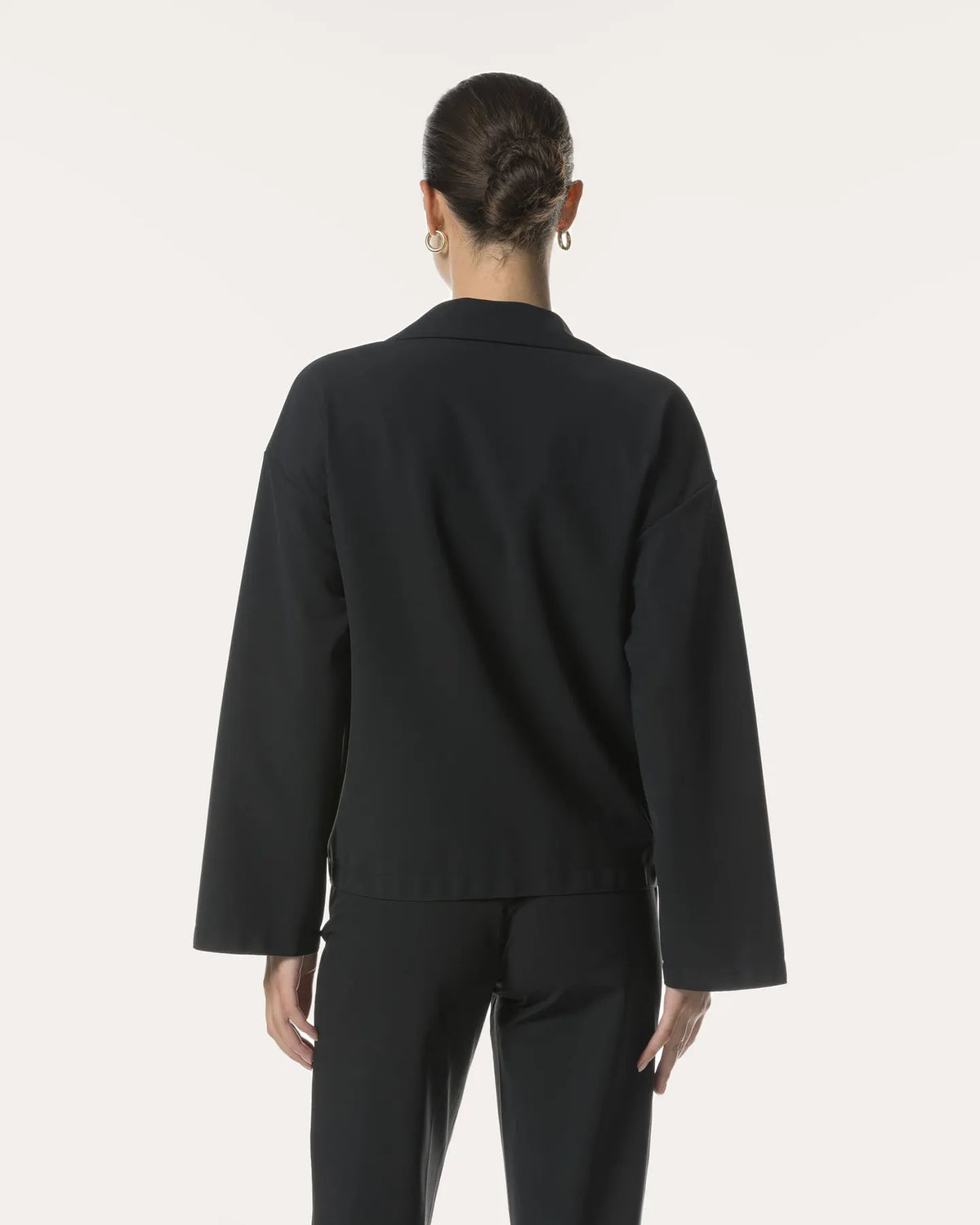 JAPAN TKY ISEKA kurzer Blazer Knitterfrei Stretch DEEP BLACK