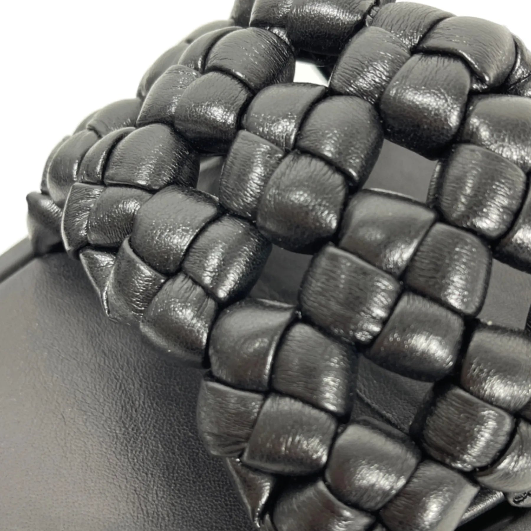 VIC MATIE 6800 SUAVE
Damen Plateau Pantolette Leder Schwarz