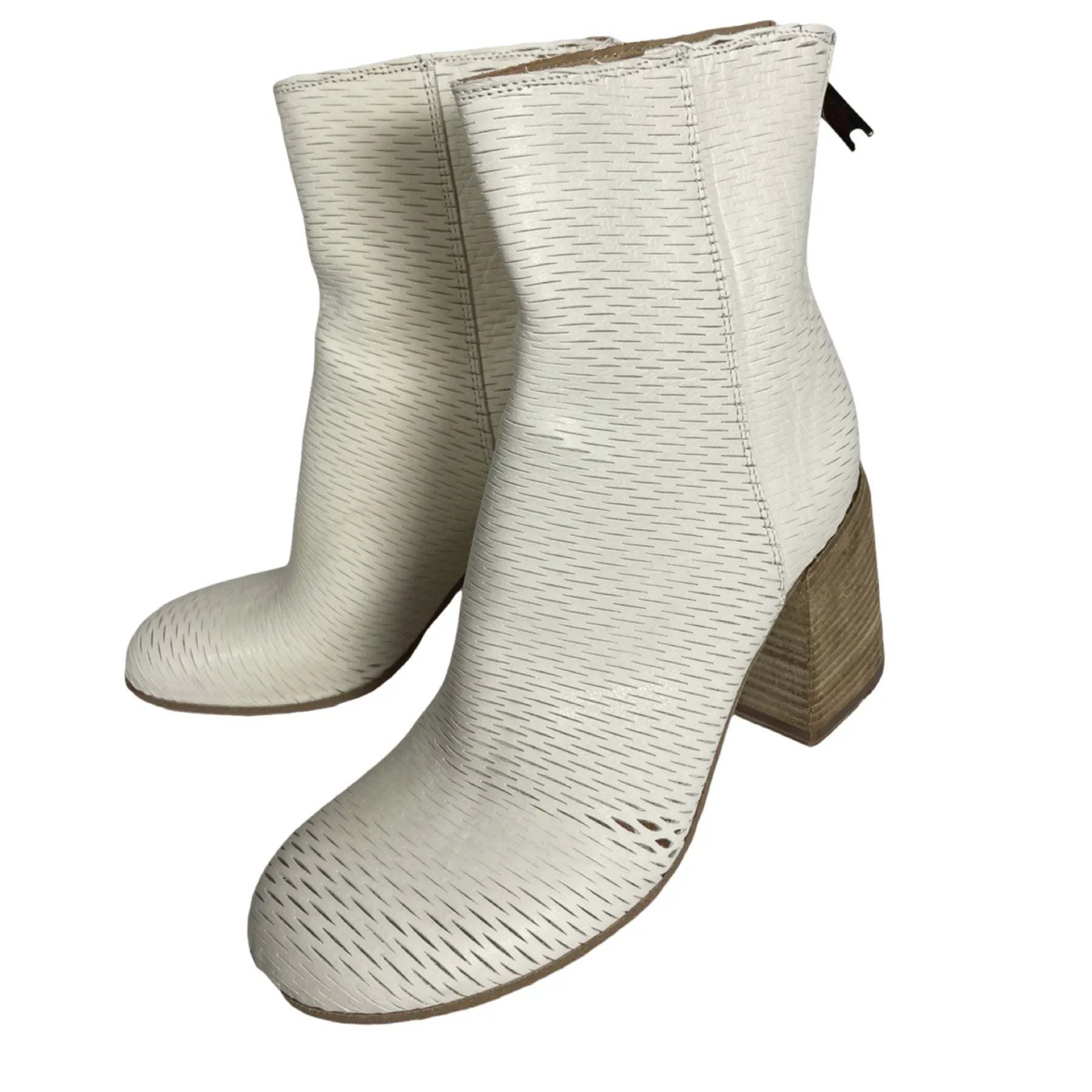LEMARGO FP02C GIGI PELLAME BIANCO Damen Stiefeletten Leder perforiert Ecru.