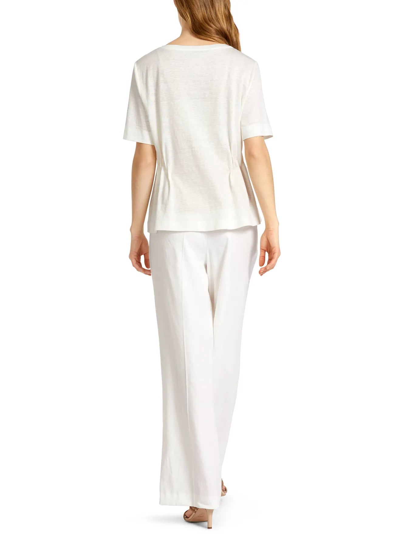 MARC CAIN UC 48.31 J54 Tailliertes T-Shirt aus Leinen