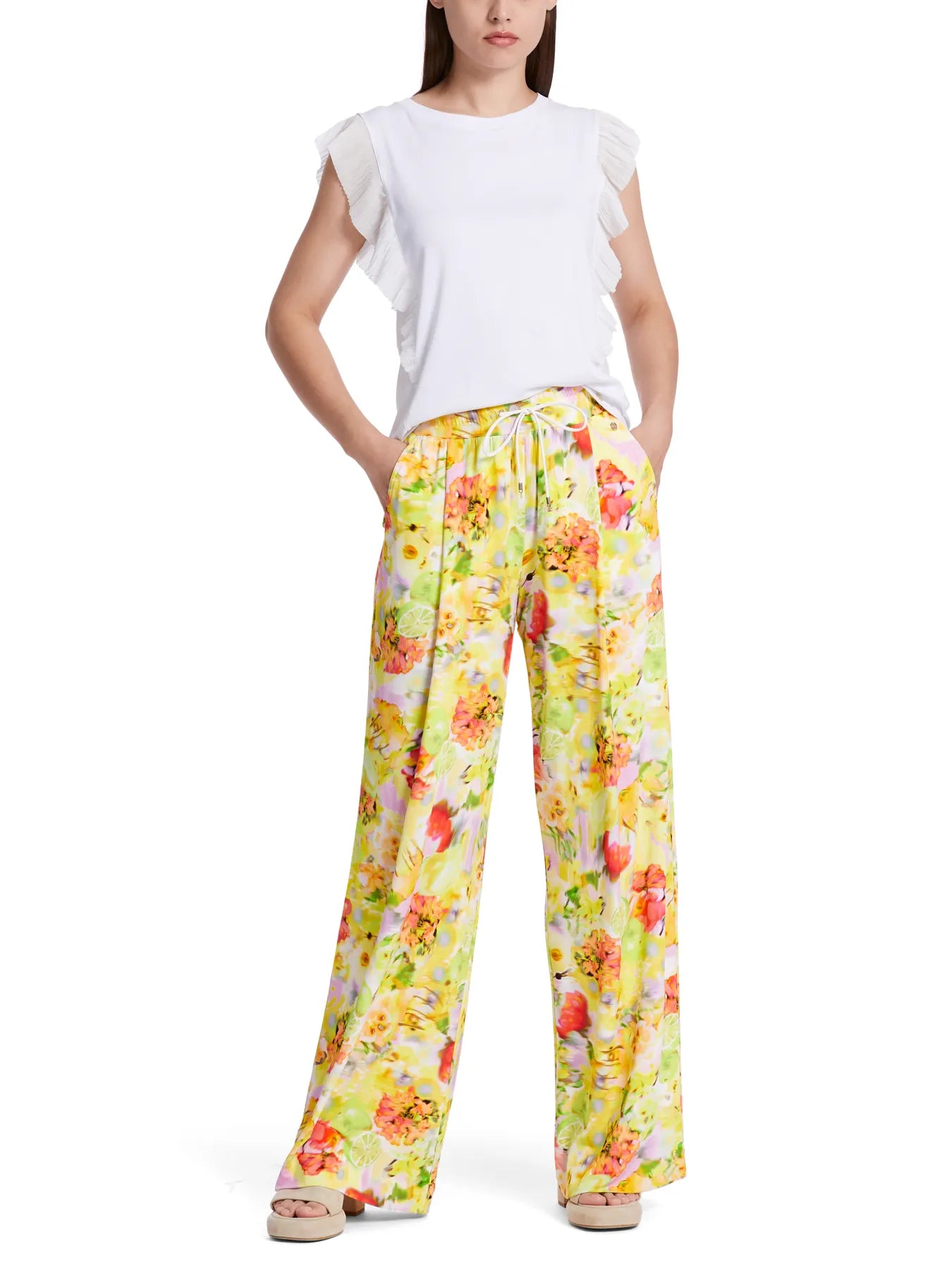 MARC CAIN WC 81.37 J22 Hose WEDI im Blumen-Dessin Gelb