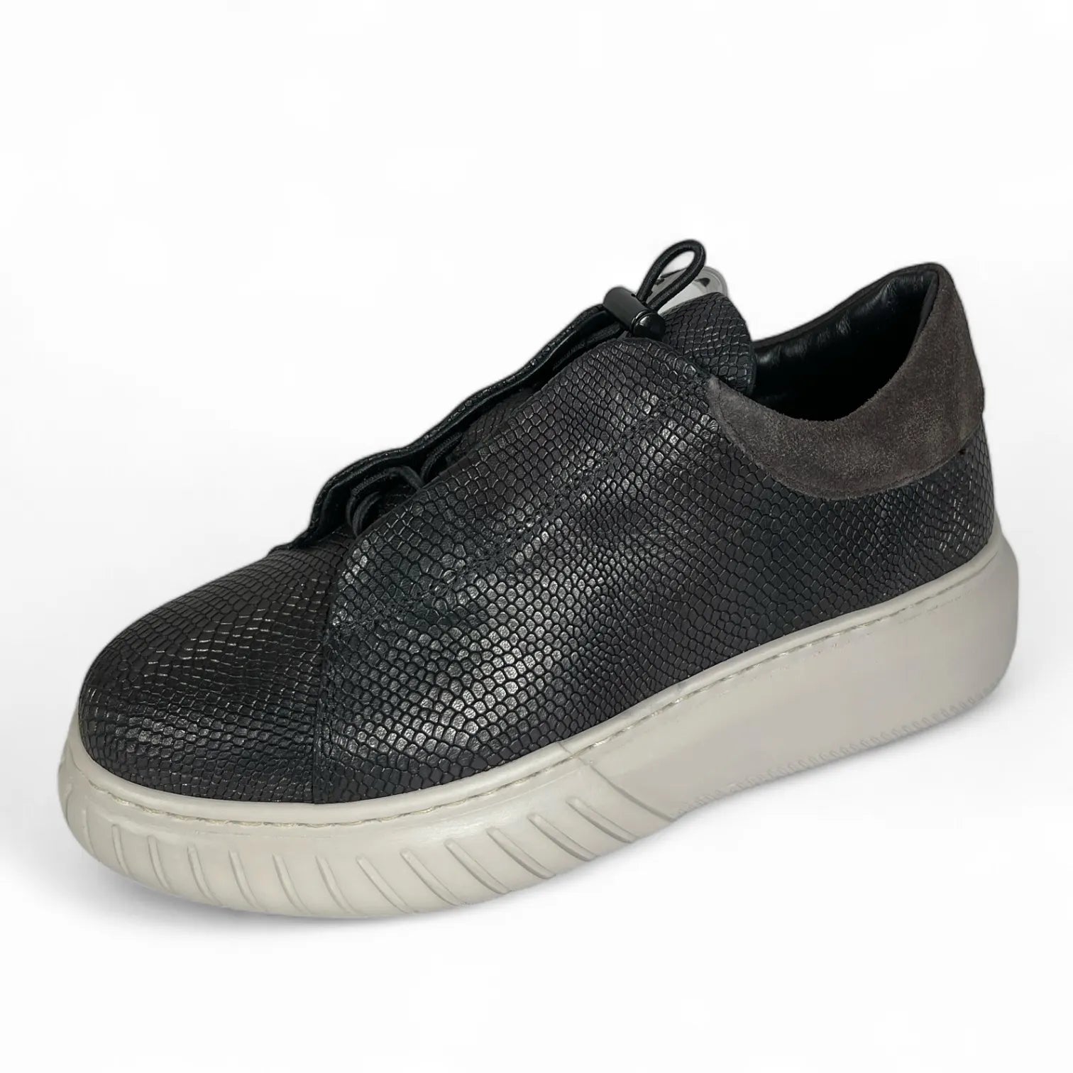 ANDIA FORA DOVER - LIBI 24 SUEDE CITRINE DAMEN SLIPPER REPTILMUSTER SNEAKER BLACK.