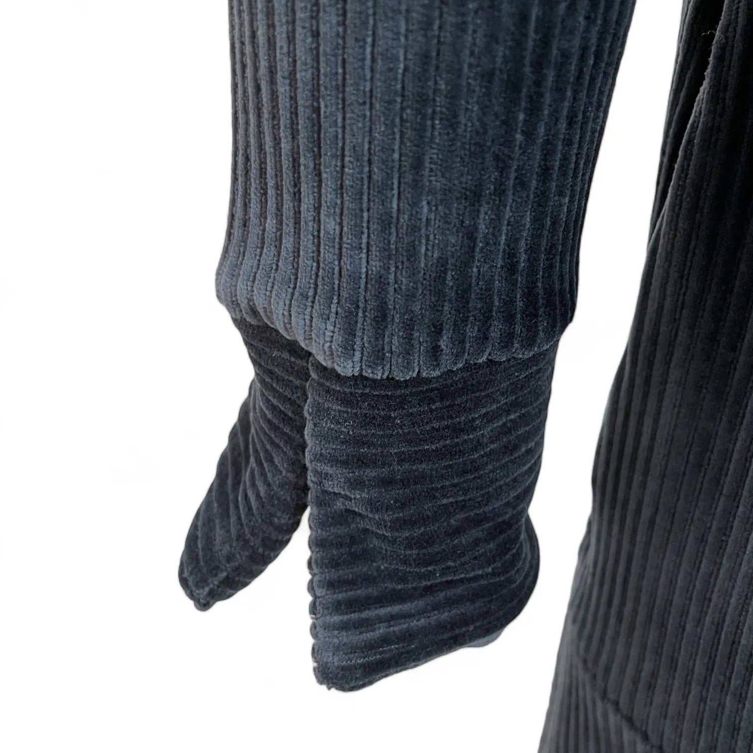 SOLDOUT S440 8050 DAMEN KLEID WEICHER SAMTCORD  SCHWARZ.