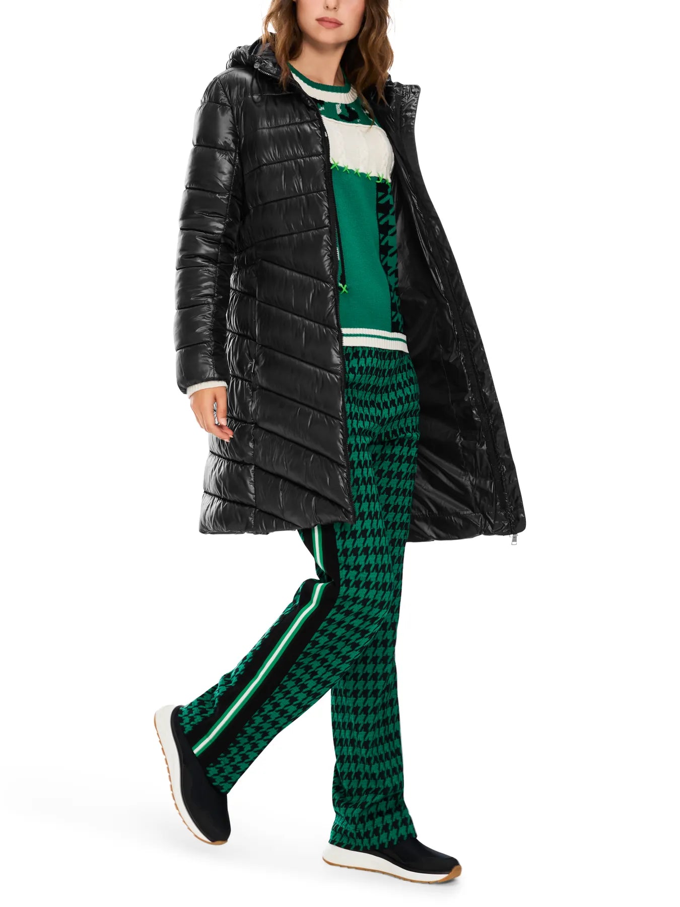 MARC CAIN 
                
                                            XA 11.04 W77 Damen Steppmantel Schwarz