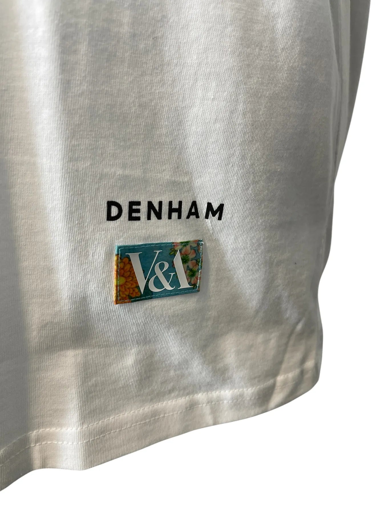 DENHAM 
                
                                            01-25-01-52-296 DVA KABUKI TEE CJ HERREN T-SHIRT