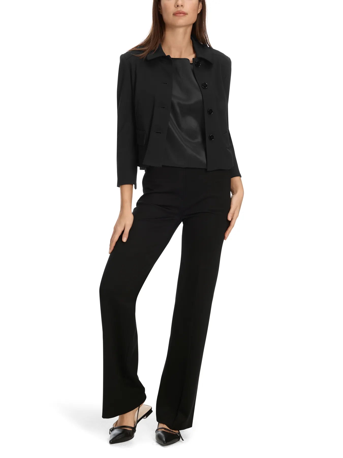 MARC CAIN 
                
                                            +E 31.01 J24 Kurze Jacke mit Kentkragen Schwarz