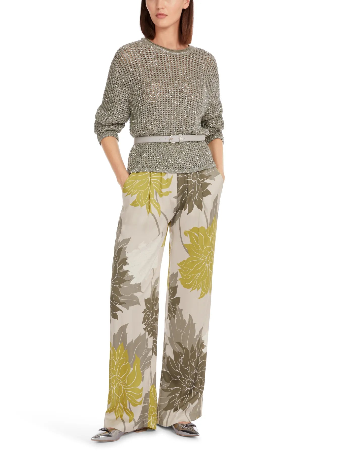 MARC CAIN 
                
                                            YC 41.14 M33 Luftiger Pullover Knitted in Germany 
                
                    Damen Pullover sage powder