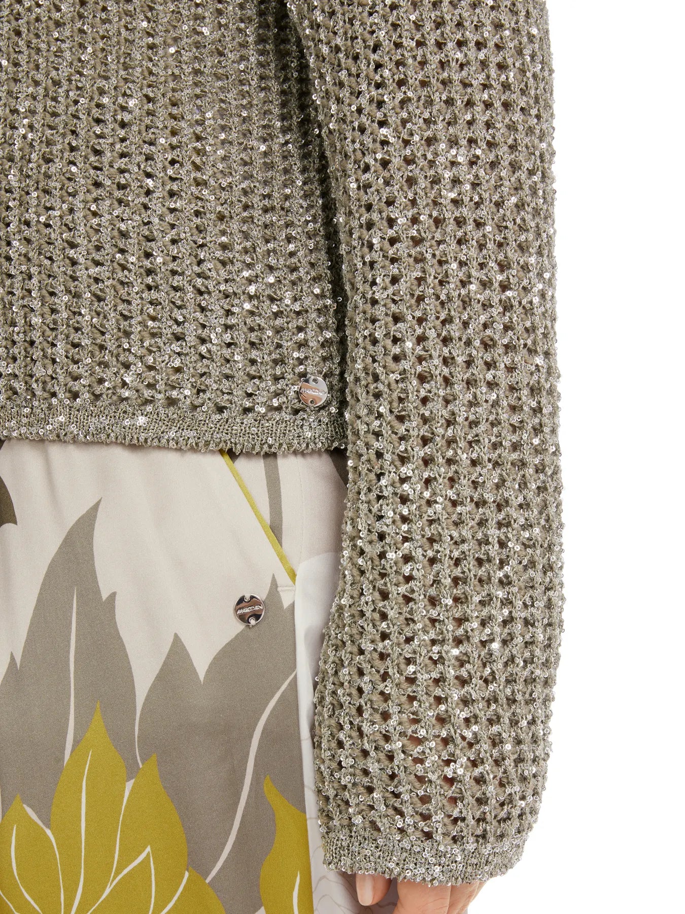 MARC CAIN 
                
                                            YC 41.14 M33 Luftiger Pullover Knitted in Germany 
                
                    Damen Pullover sage powder