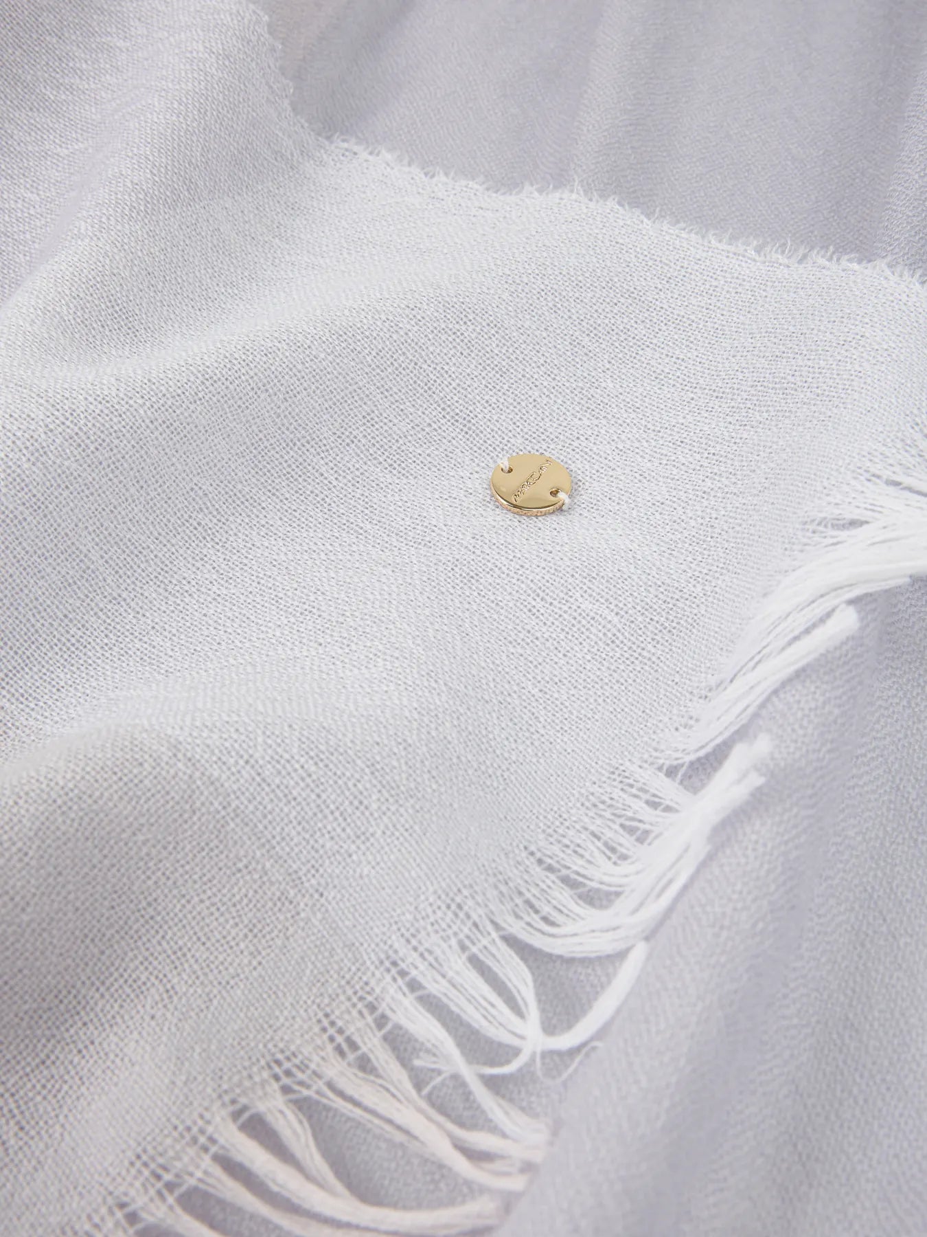 MARC CAIN ZC B4.07 Z28 Webschal aus Wolle bluish violet