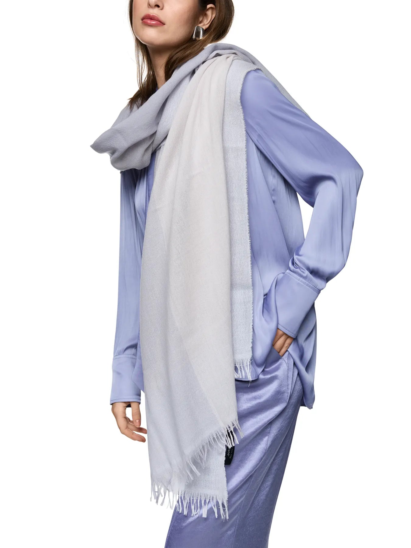 MARC CAIN ZC B4.07 Z28 Webschal aus Wolle bluish violet