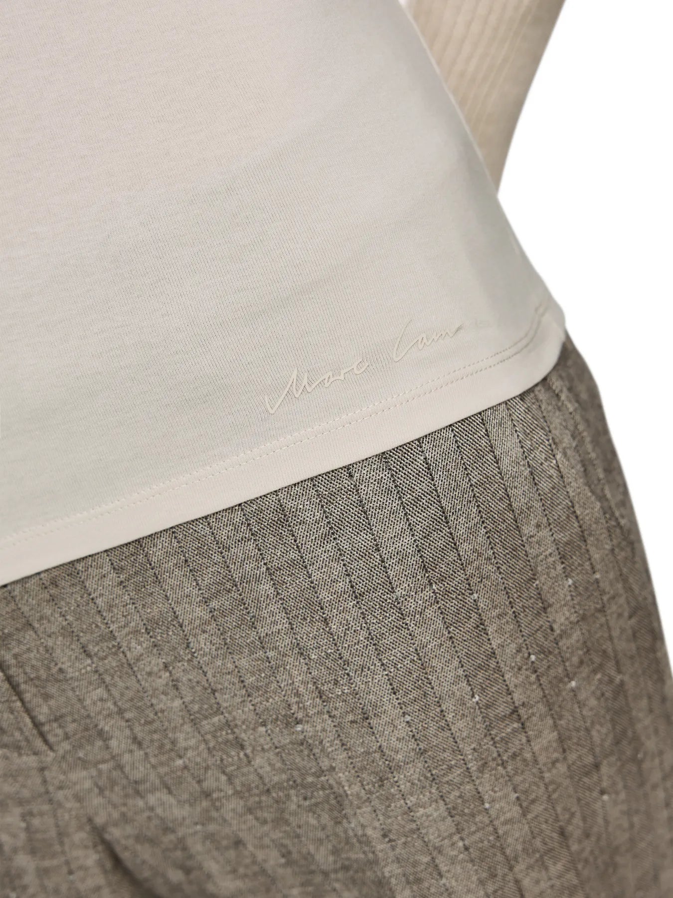 MARC CAIN ZC 48.44 J15 Longsleeve mit gestricktem Kragen smoke