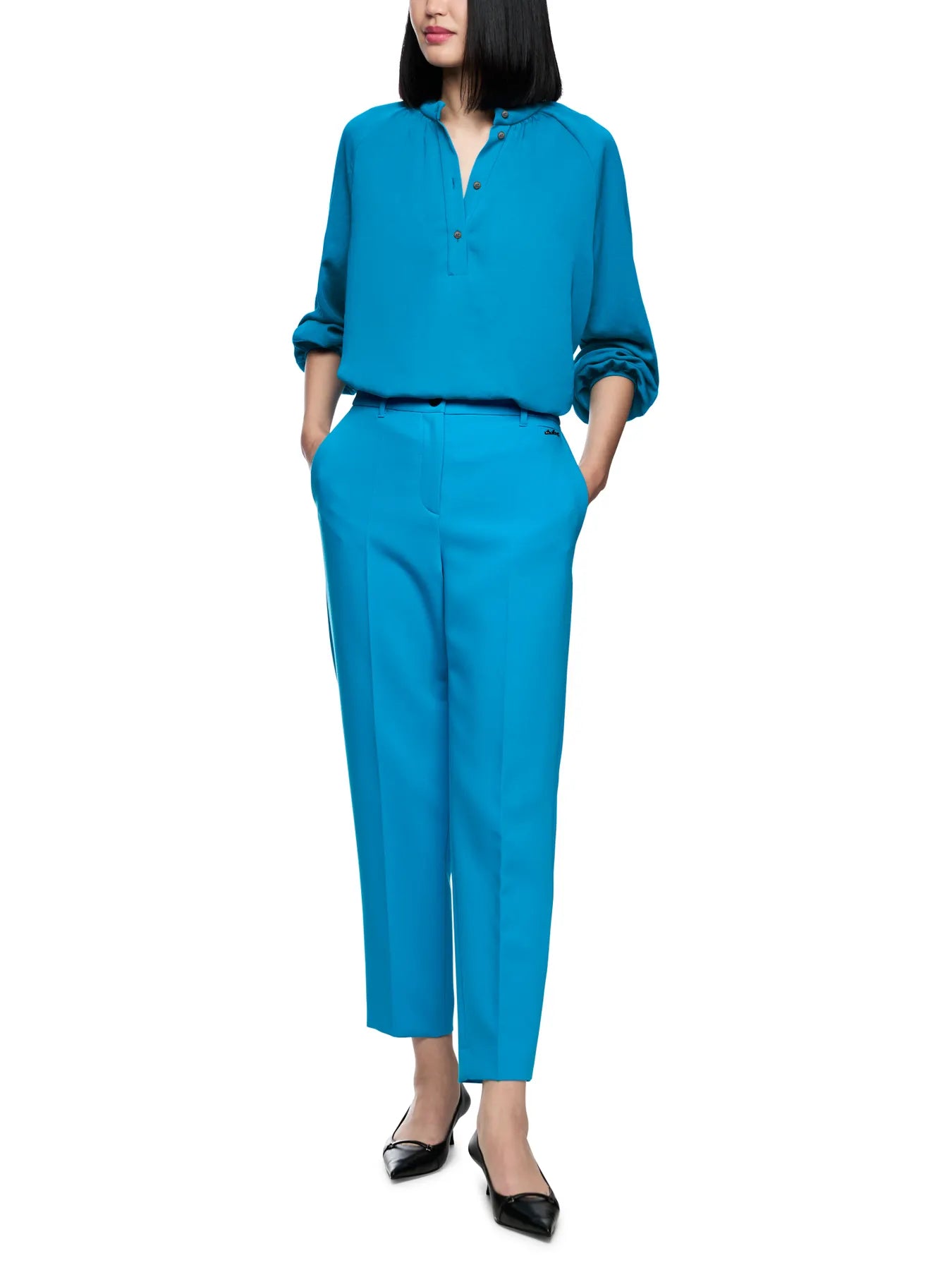 MARC CAIN 
                
                                            ZC 51.27 W39  Bluse mit Stehkragen Blau