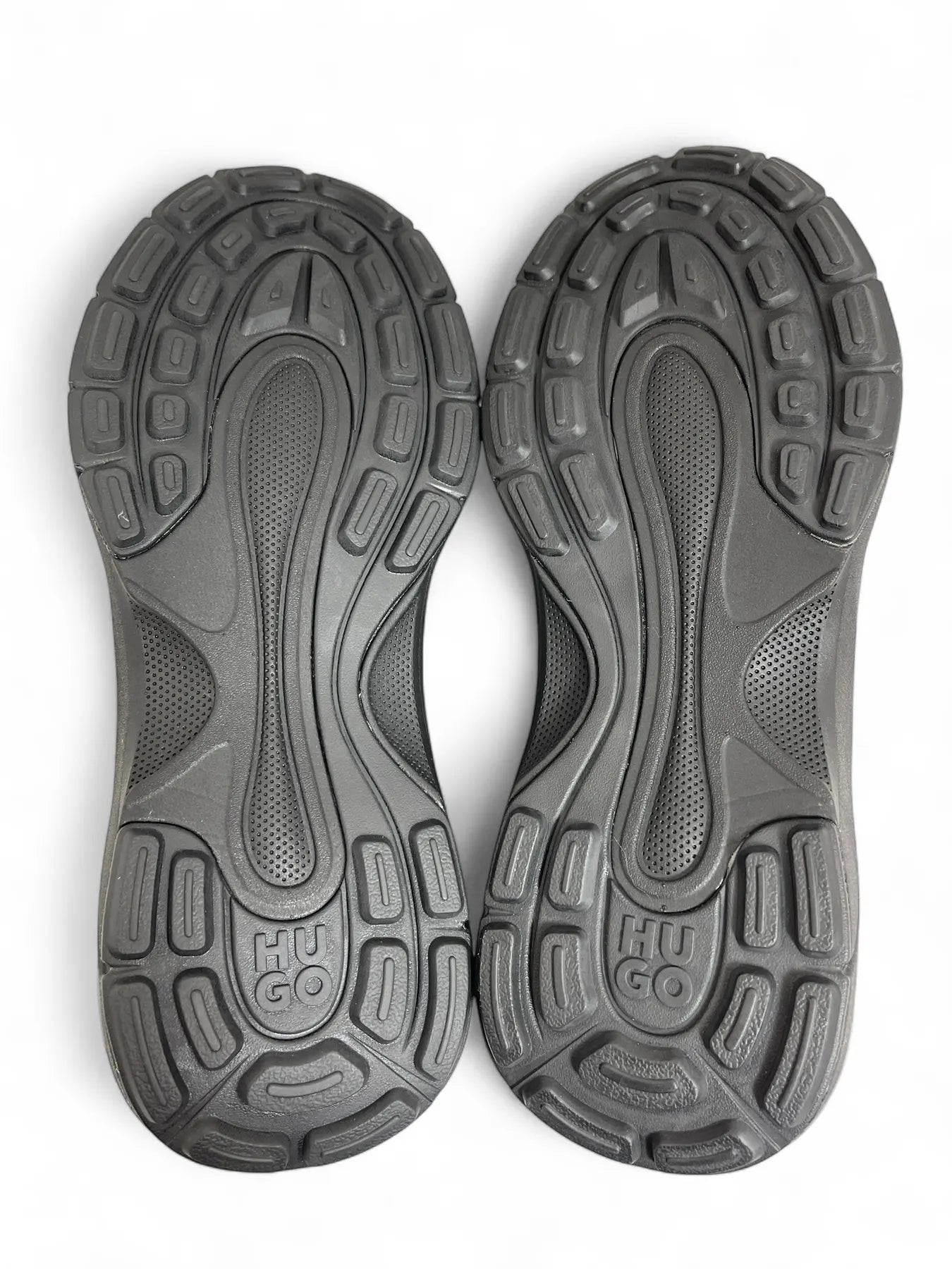 HUGO 
                
                                            50552789 GO2_nypu 10275914 01 
                
                    Herren Sneaker Black