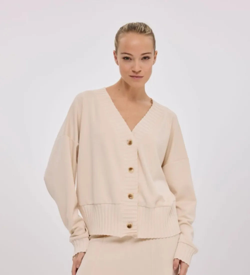 SOLDOUT S577 2050  DAMEN JACKE BEIGE.