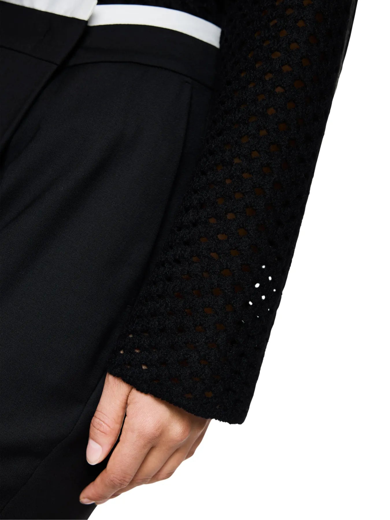 MARC CAIN 
                
                                            ZC 41.48 M17 Lochstrick Pullover Knitted in Germany Black