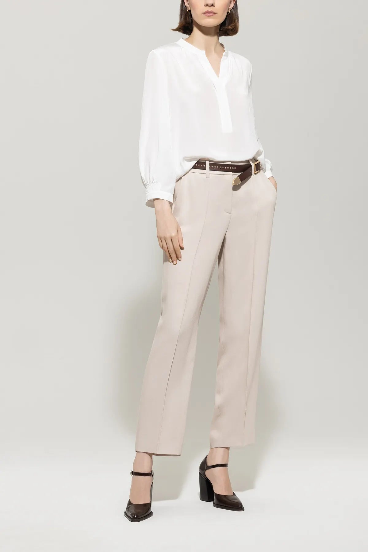 LUISA CERANO
                
                                            228633/3597-0 Bluse off white