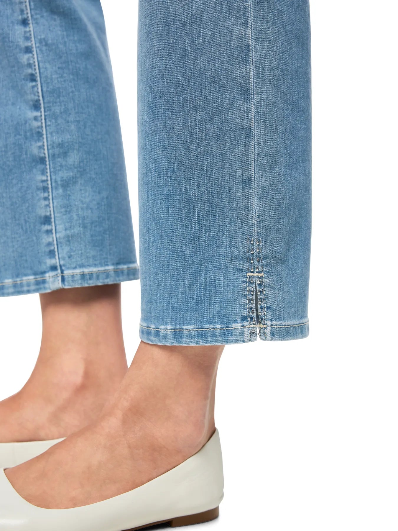 MARC CAIN 
                
                                            AP 82.20 D51 Jeans FORLI mit ausgestelltem Bein blue denim