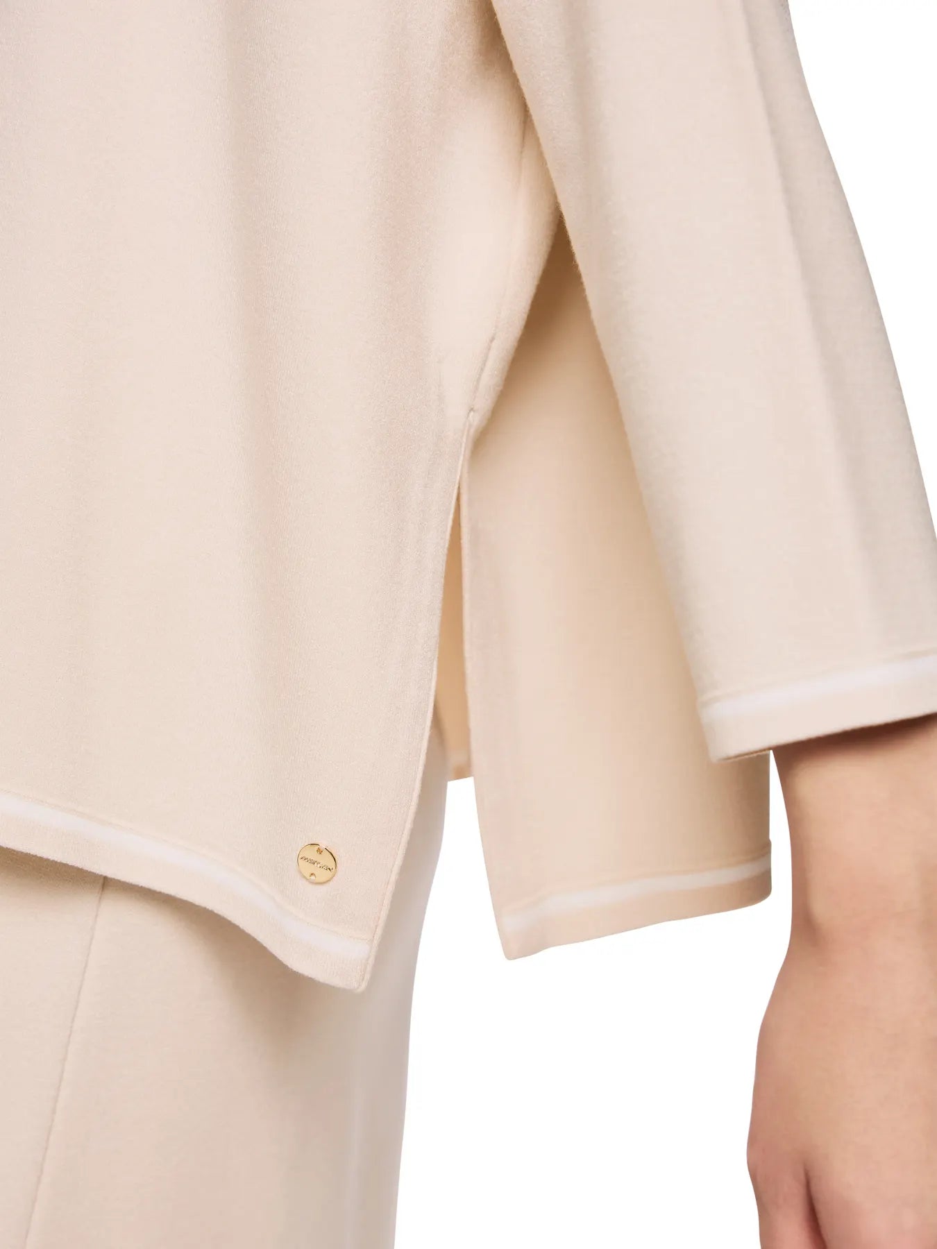 MARC CAIN 
                
                                            AC 41.16 M11 Oversize Pullover Rethink Together magnolia