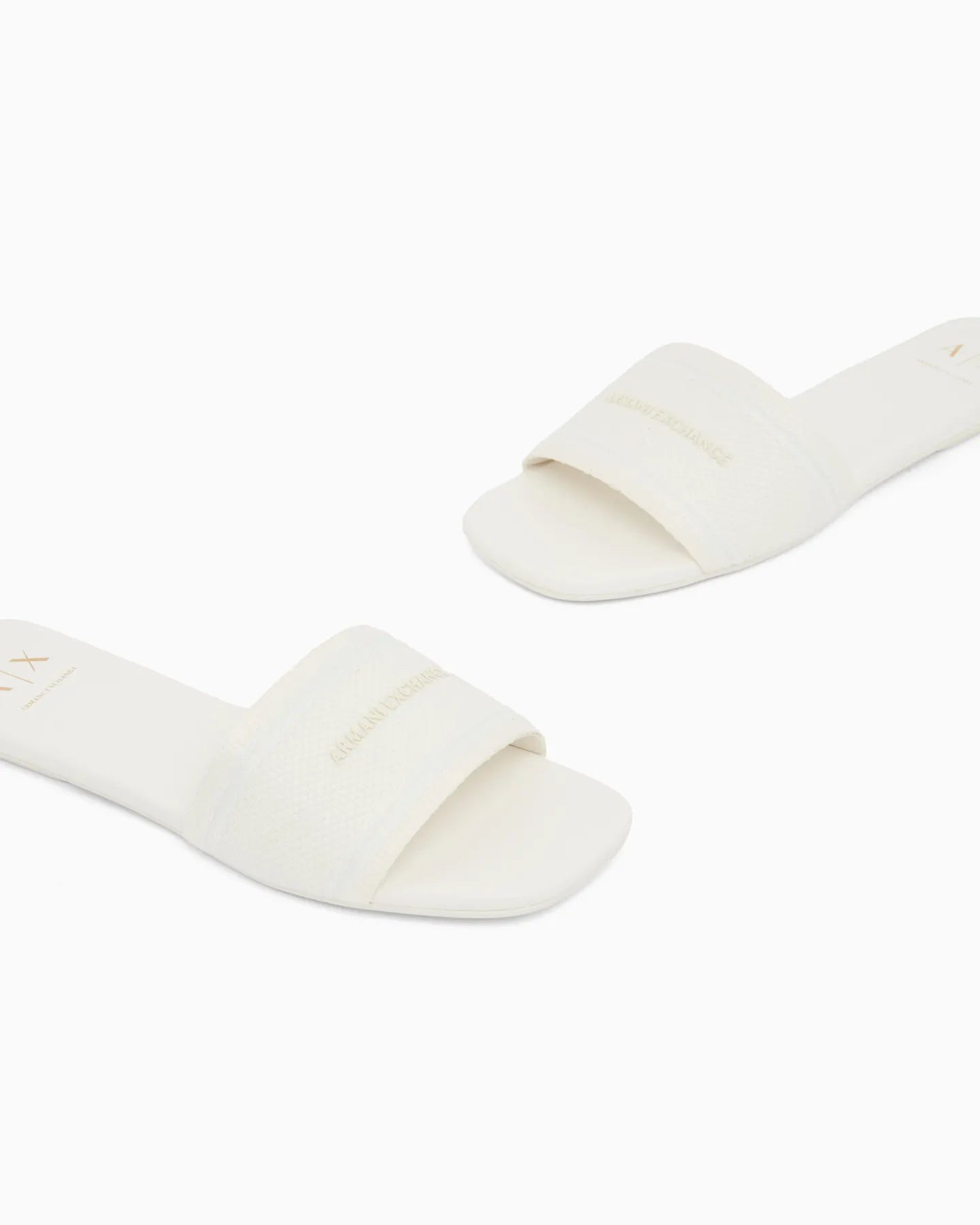 ARMANI XW002569 AF22793 Damen Pantoletten Weiß