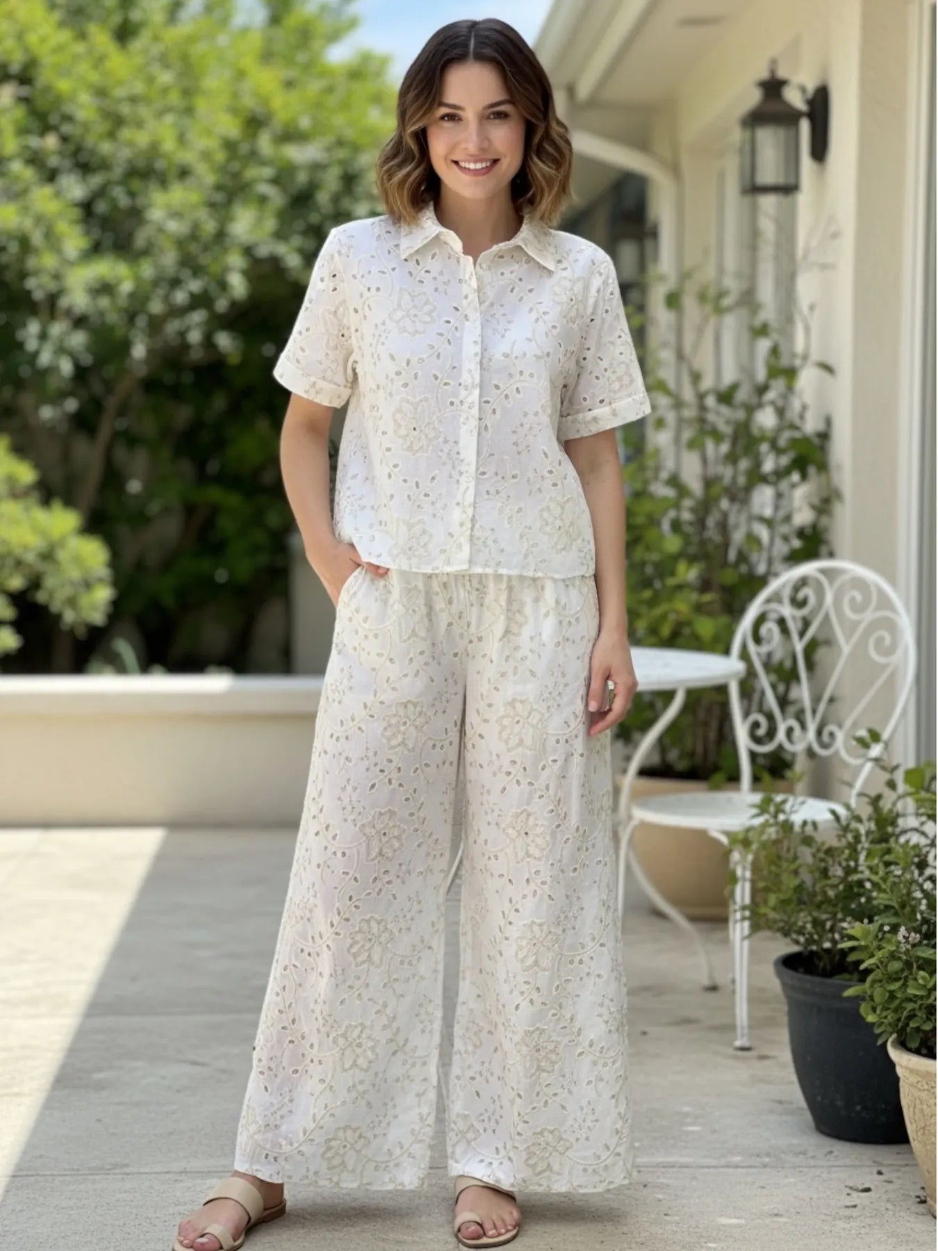 VICOLO TAB0518 HOSE MIT LOCHSPITZE BEIGE